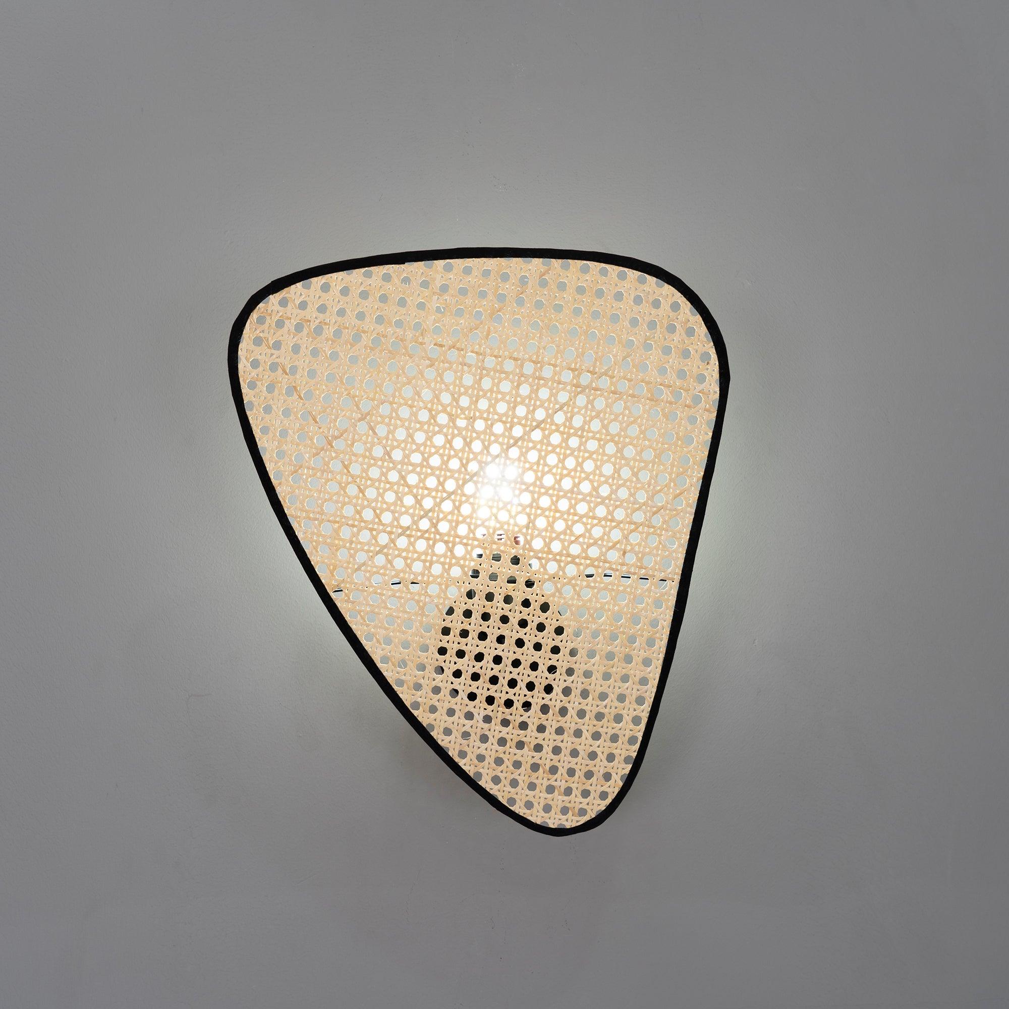 Mavina Wall Light