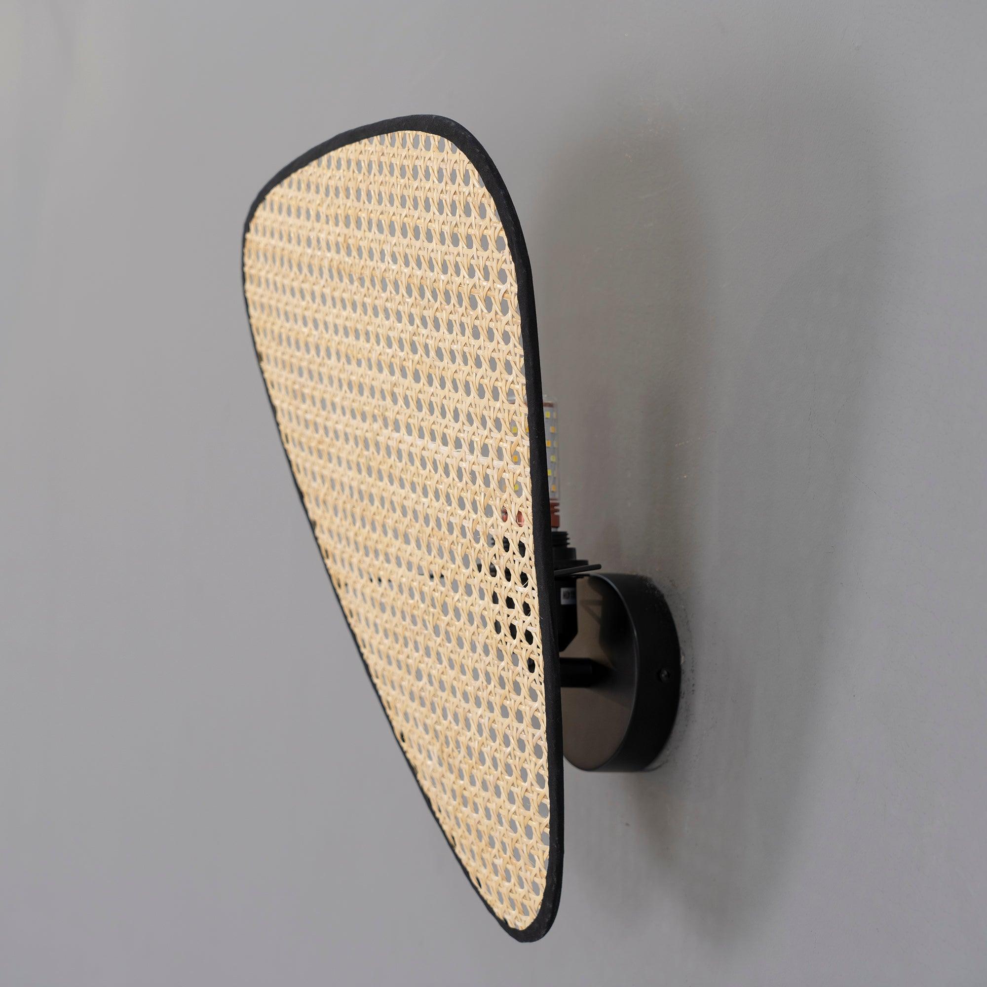 Mavina Wall Light