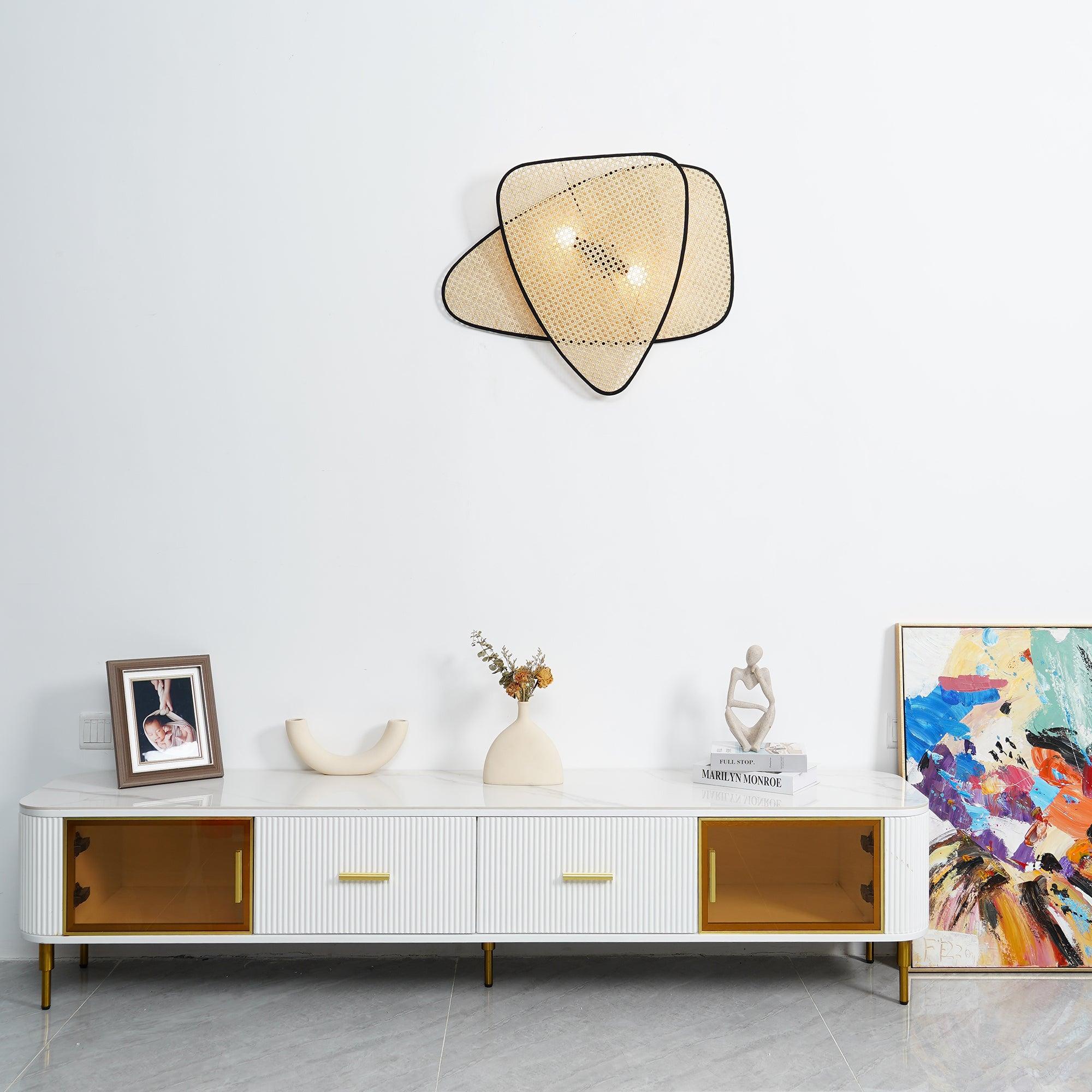 Mavina Wall Light
