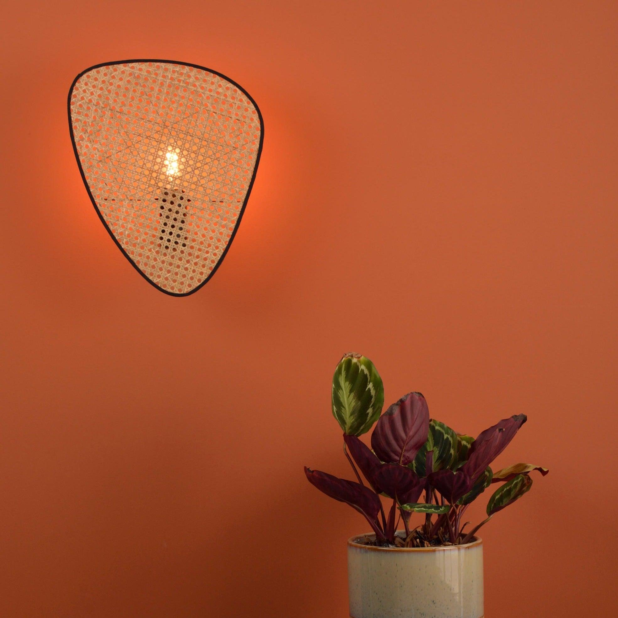Mavina Wall Light