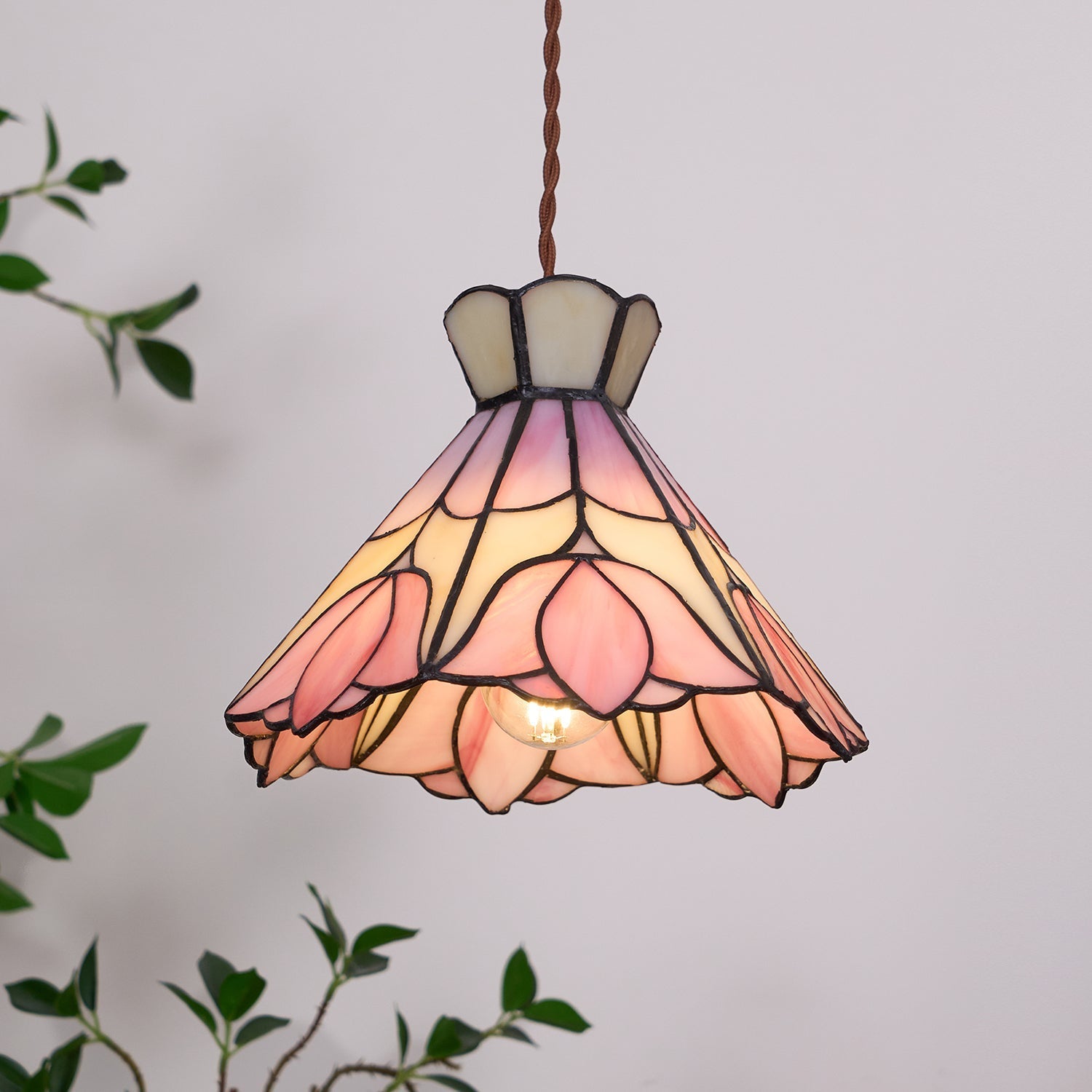 Sadena Tiffany Pendant Light