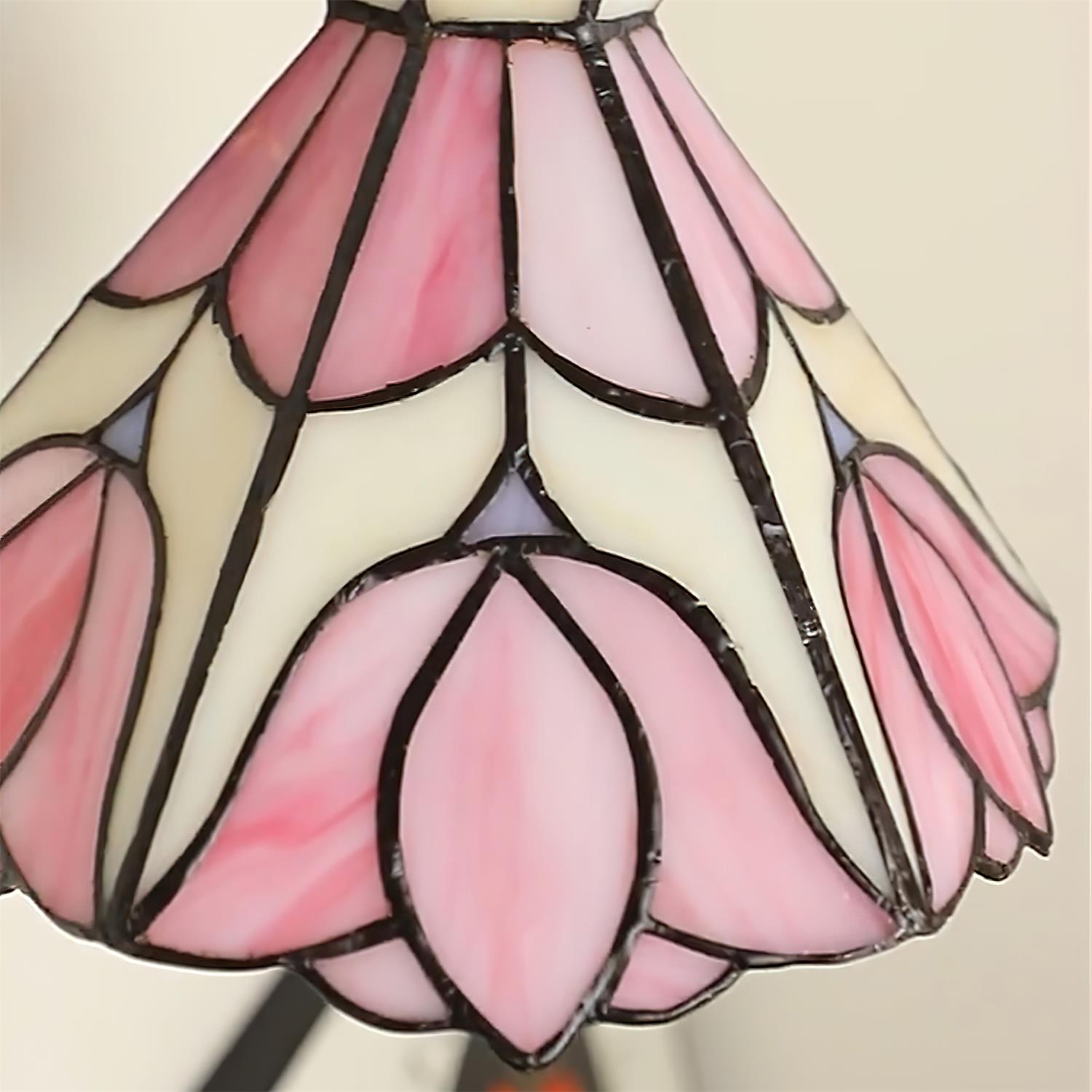 Sadena Tiffany Wall Light