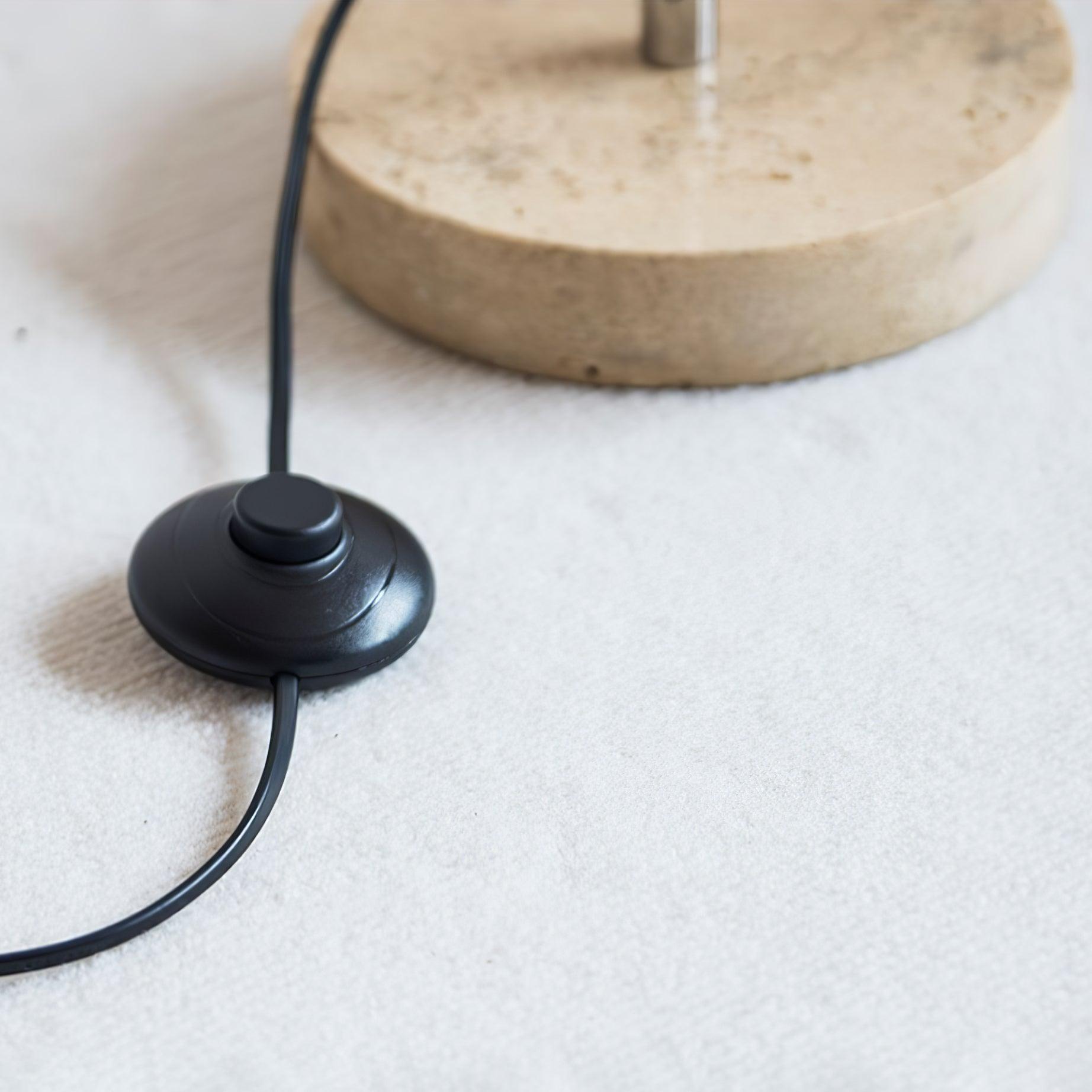 Sefeso Floor Lamp