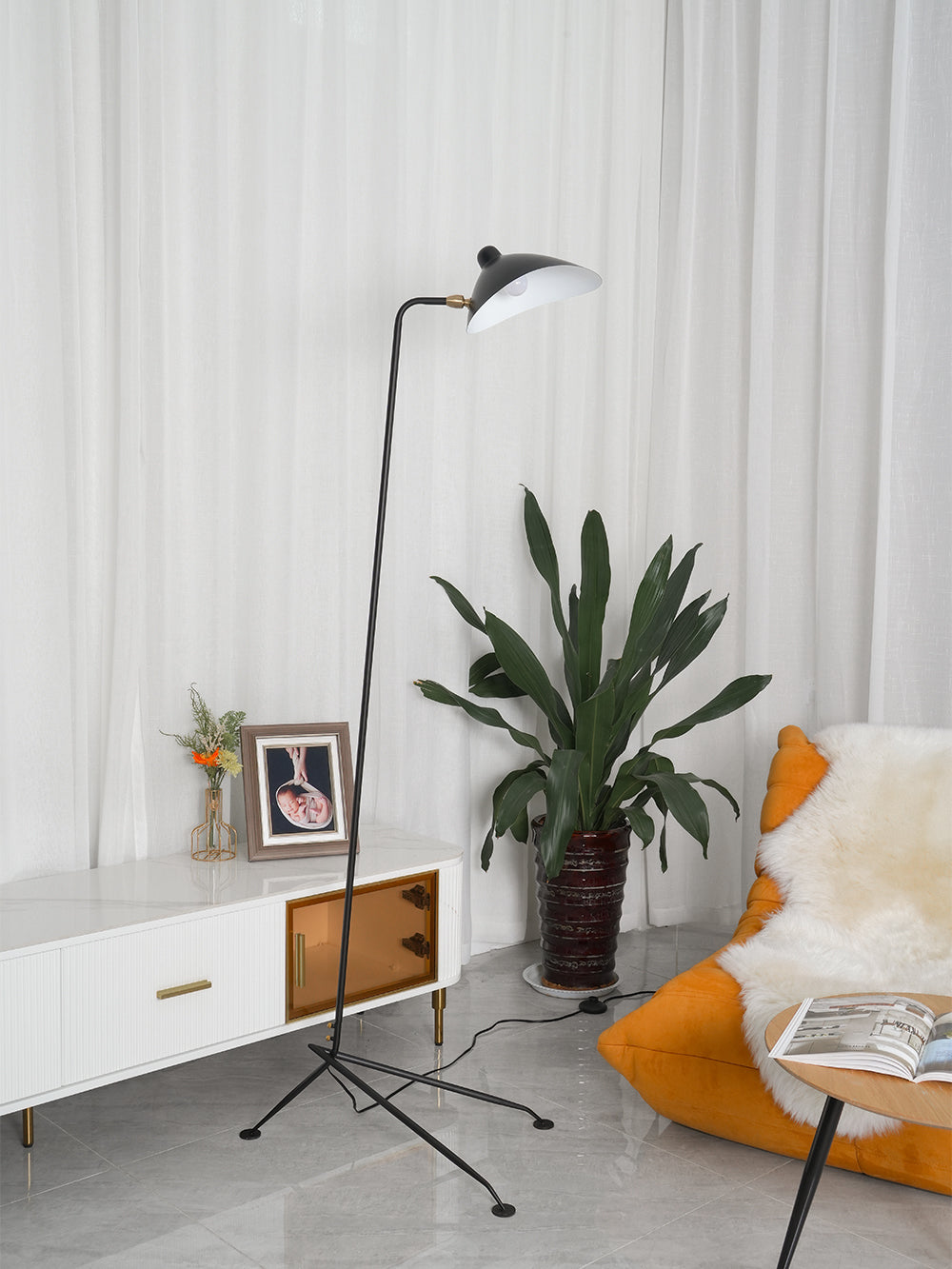 Quinlio Floor Lamp