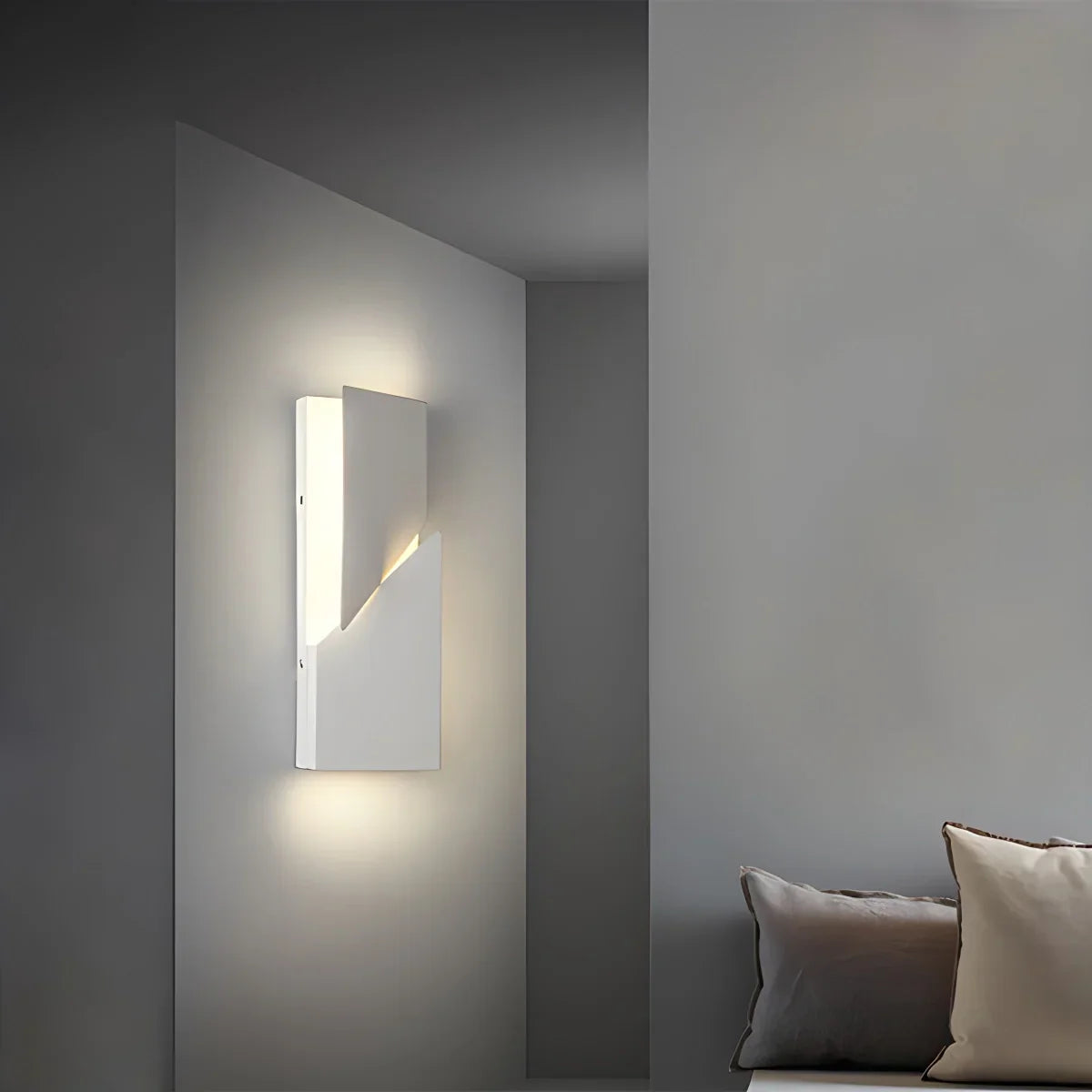 Coznimo Wall Light
