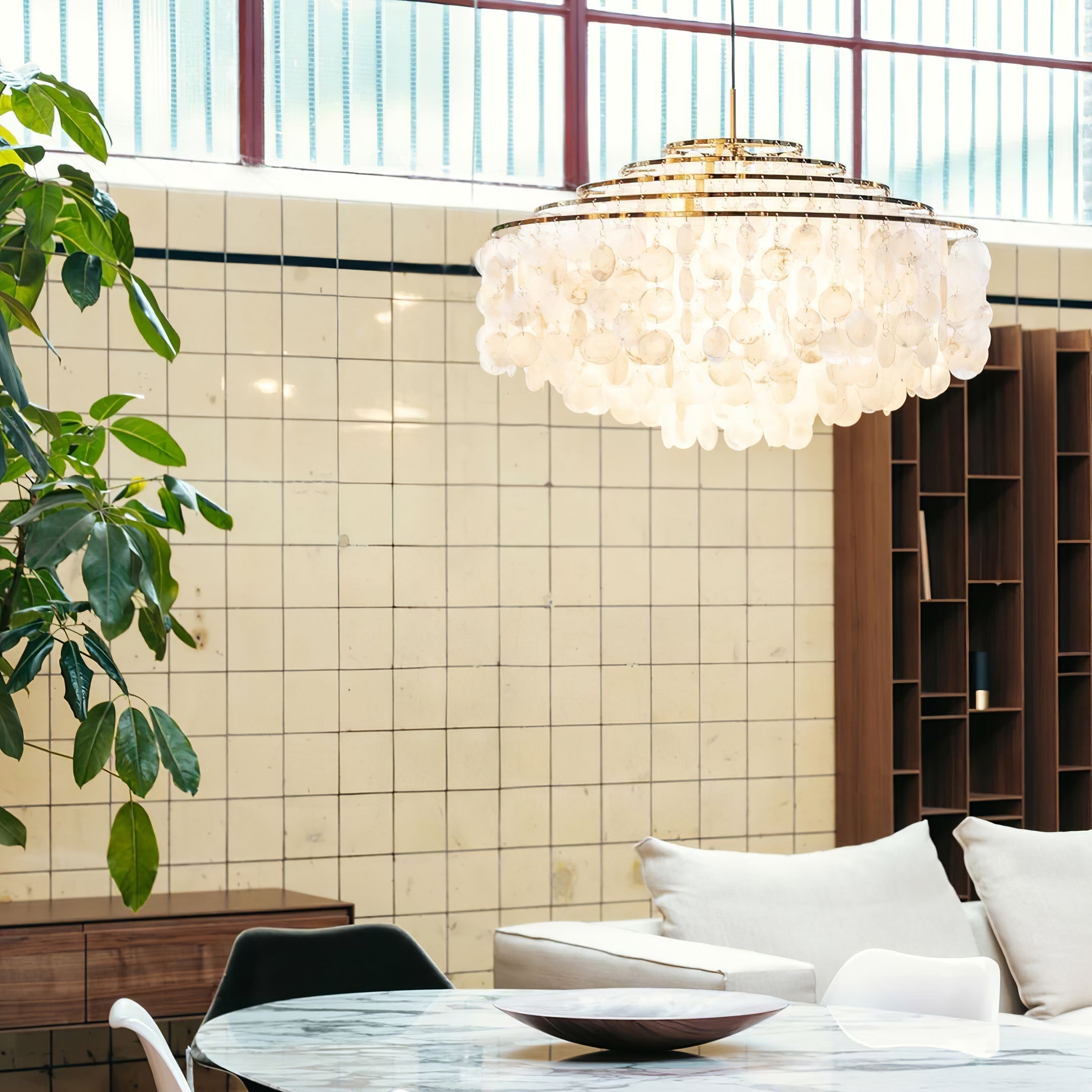 Qanserrino Chandelier