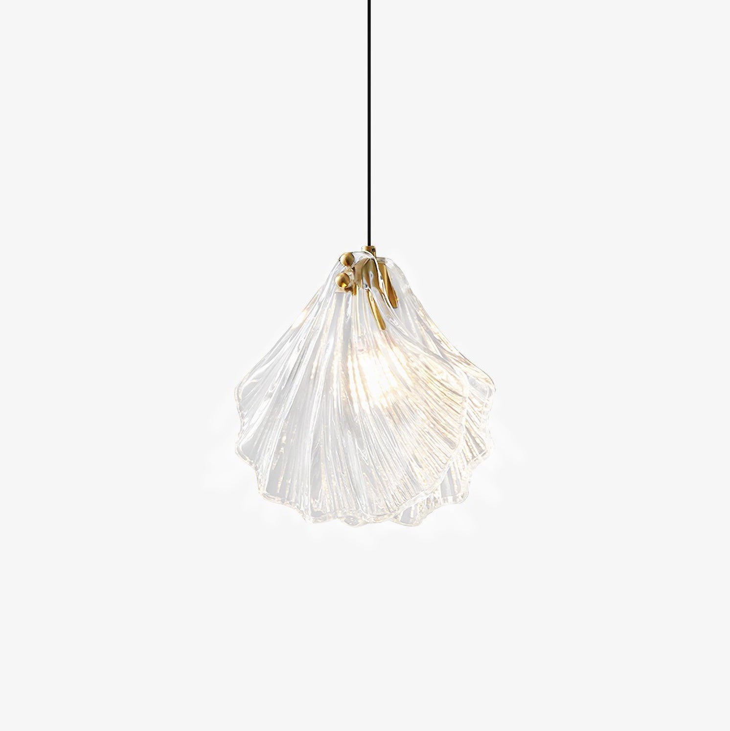 Nalina Shell-Shaped Pendant Light