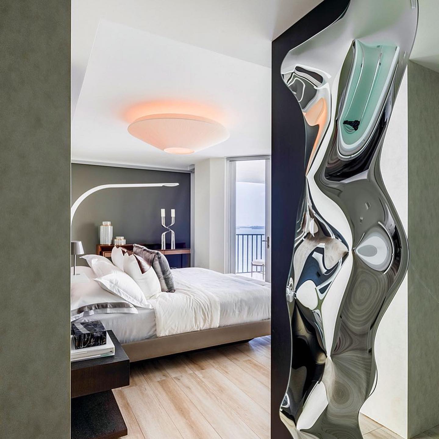 Quini Layered Ceiling Light