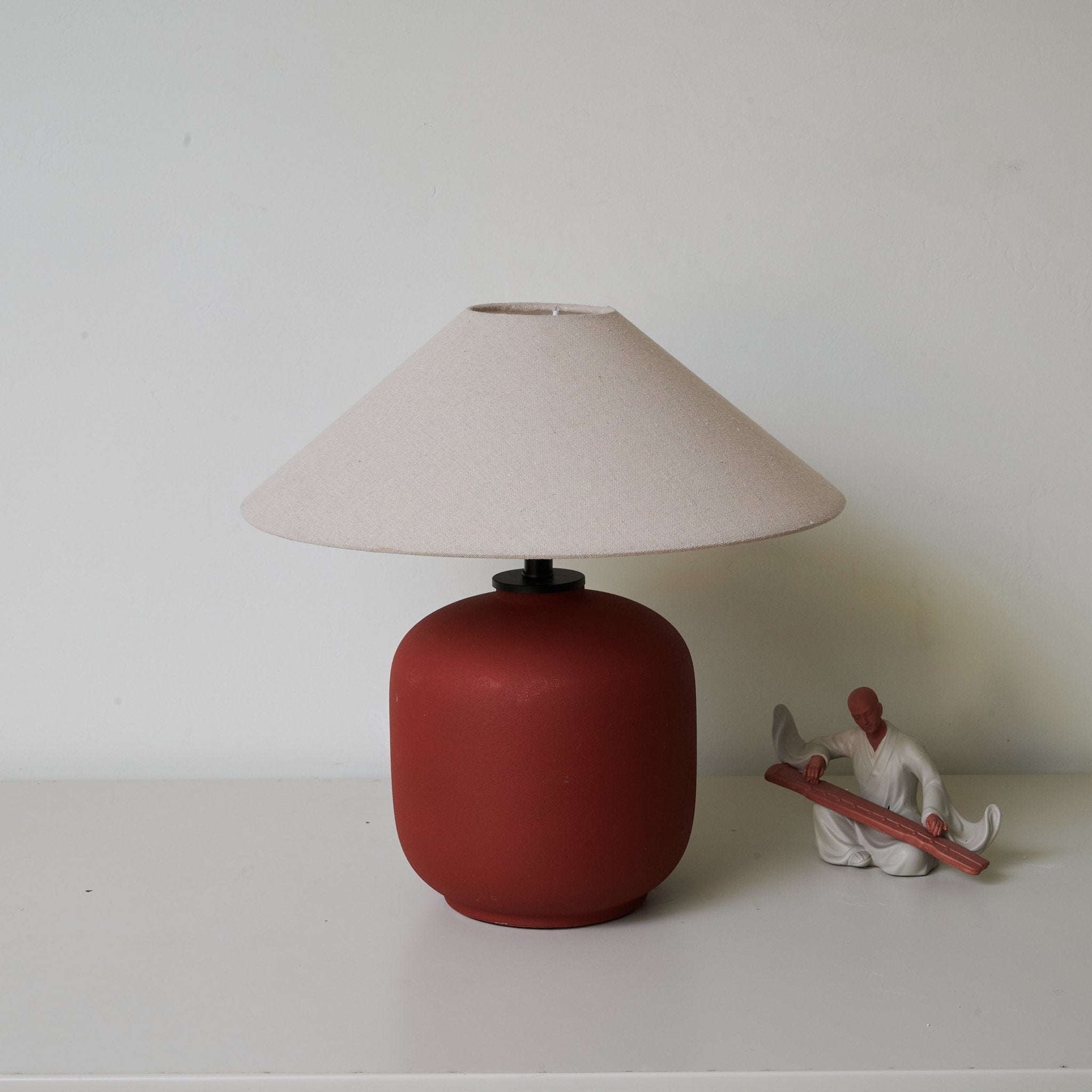 Soneca Table Lamp