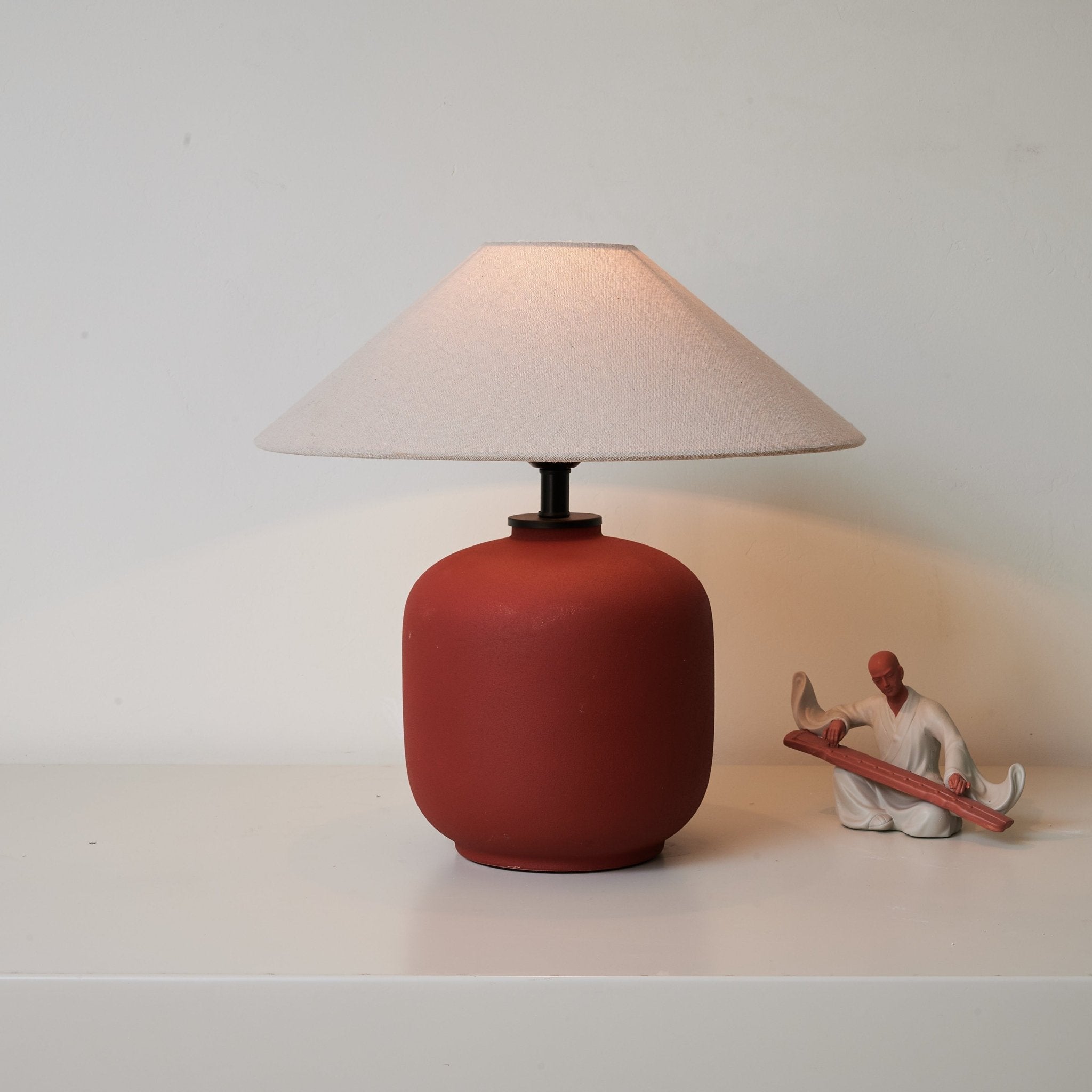 Soneca Table Lamp
