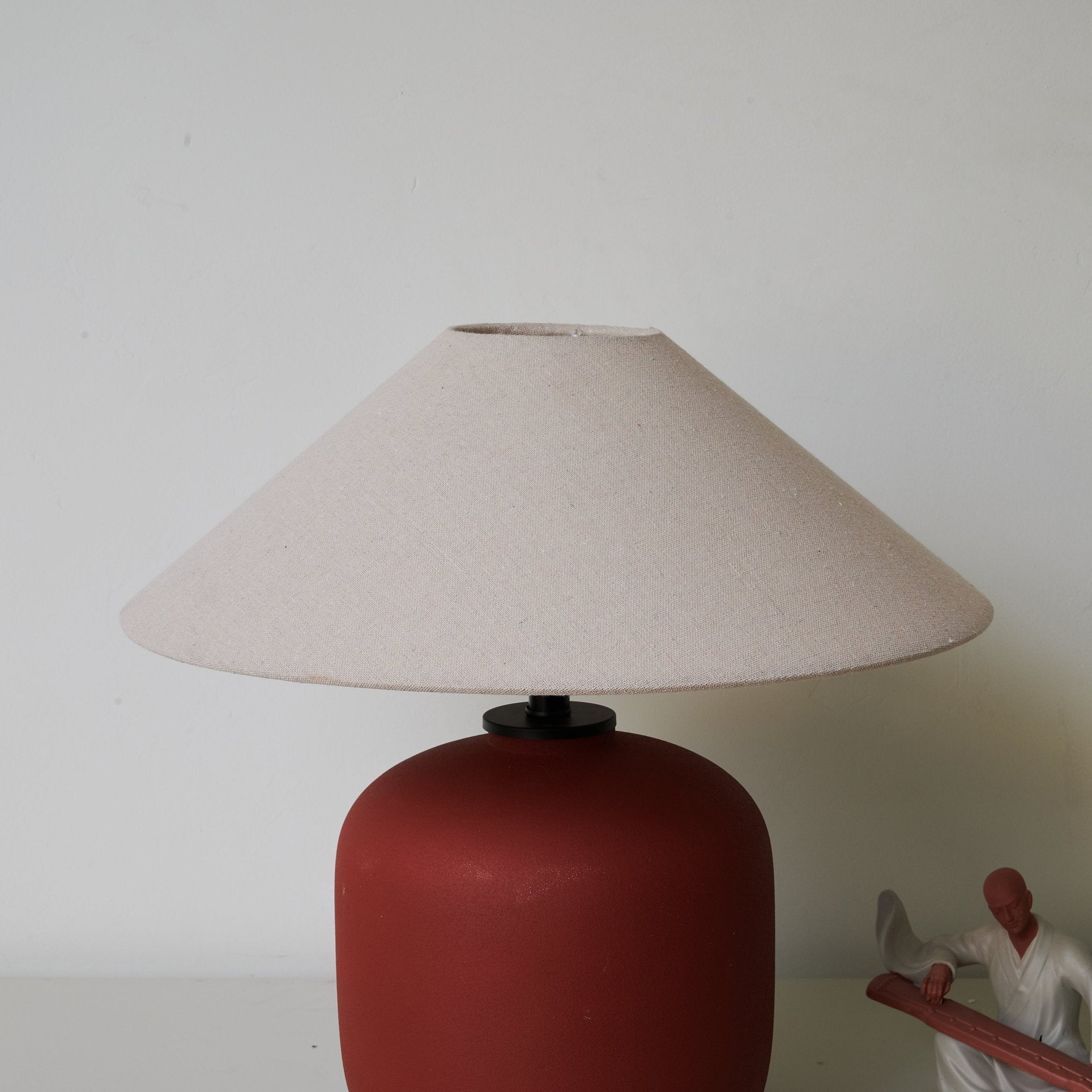 Soneca Table Lamp