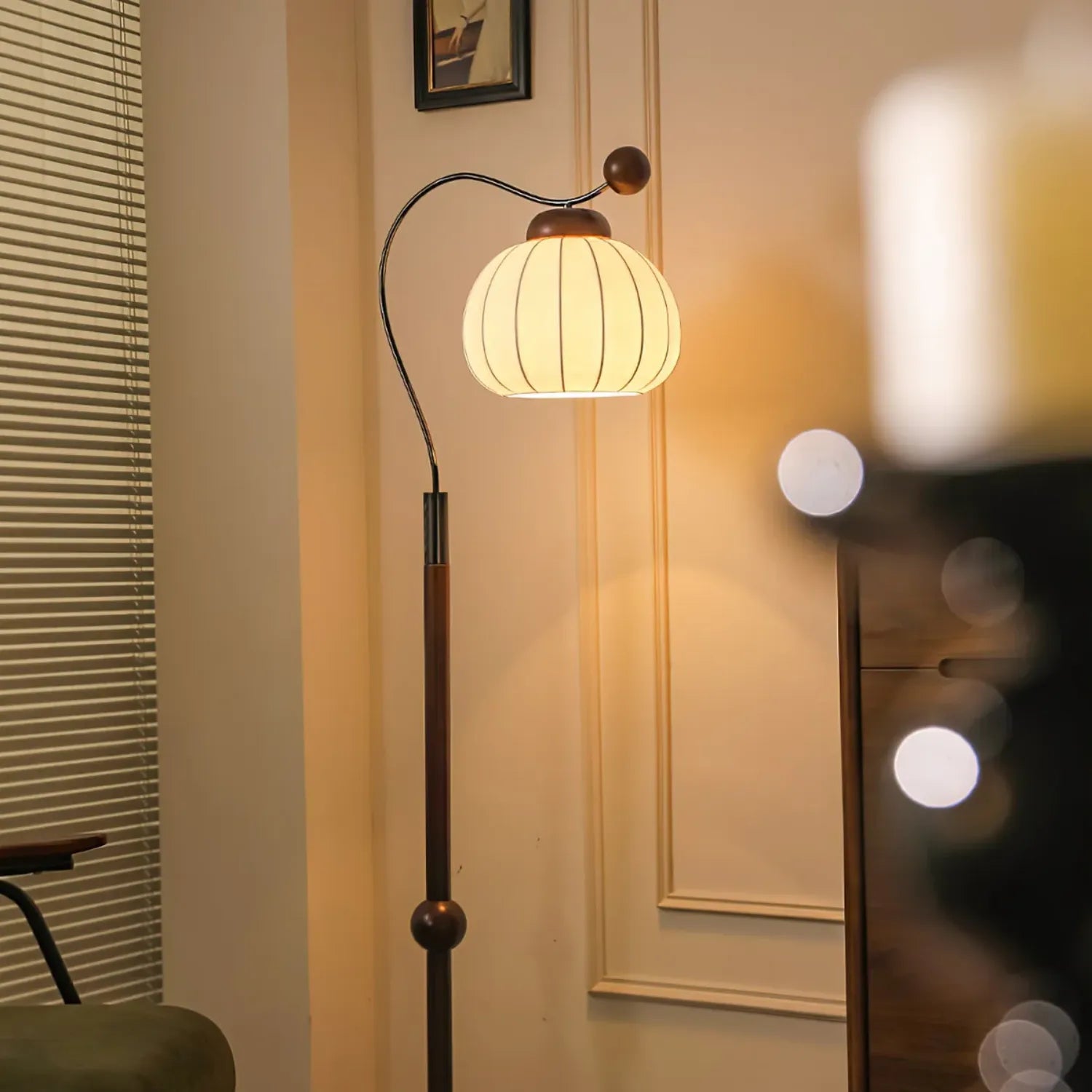 Sigole Floor Lamp