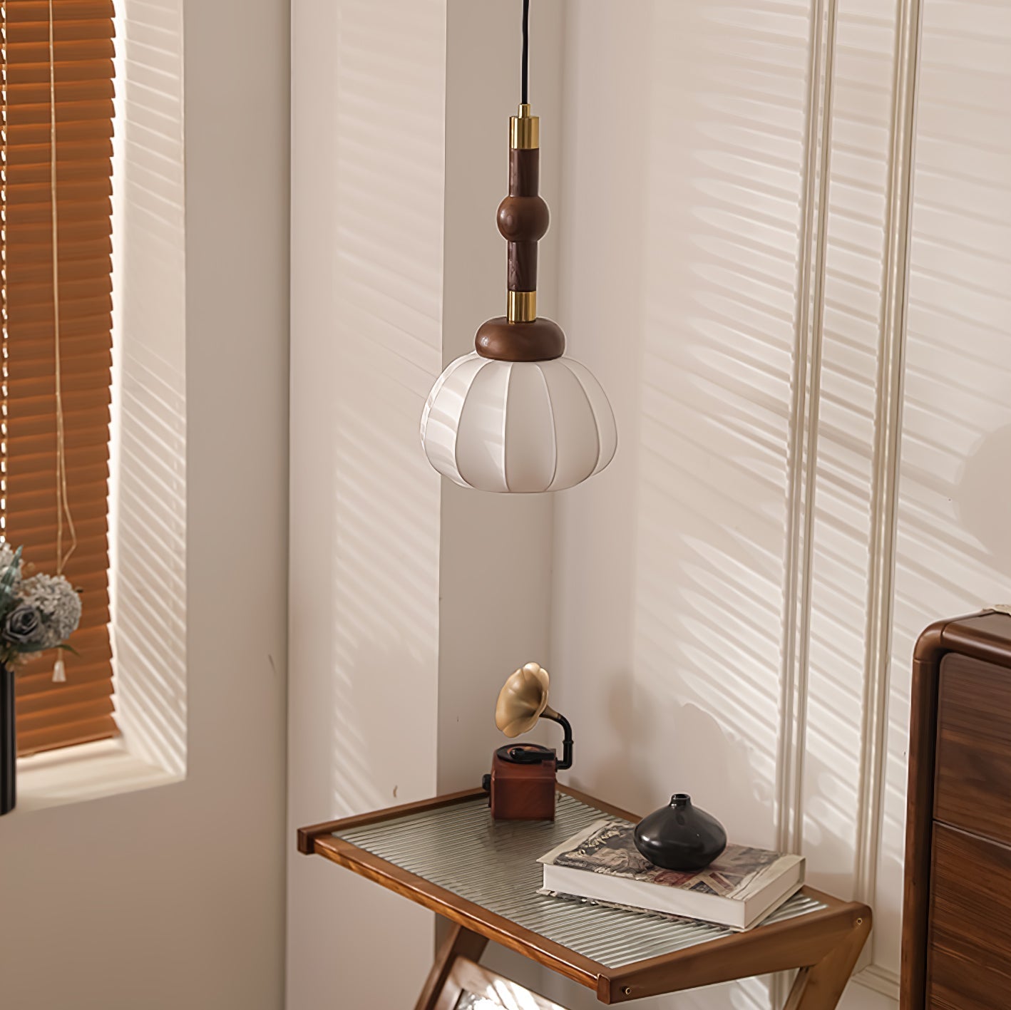 Sevilon Pendant Light