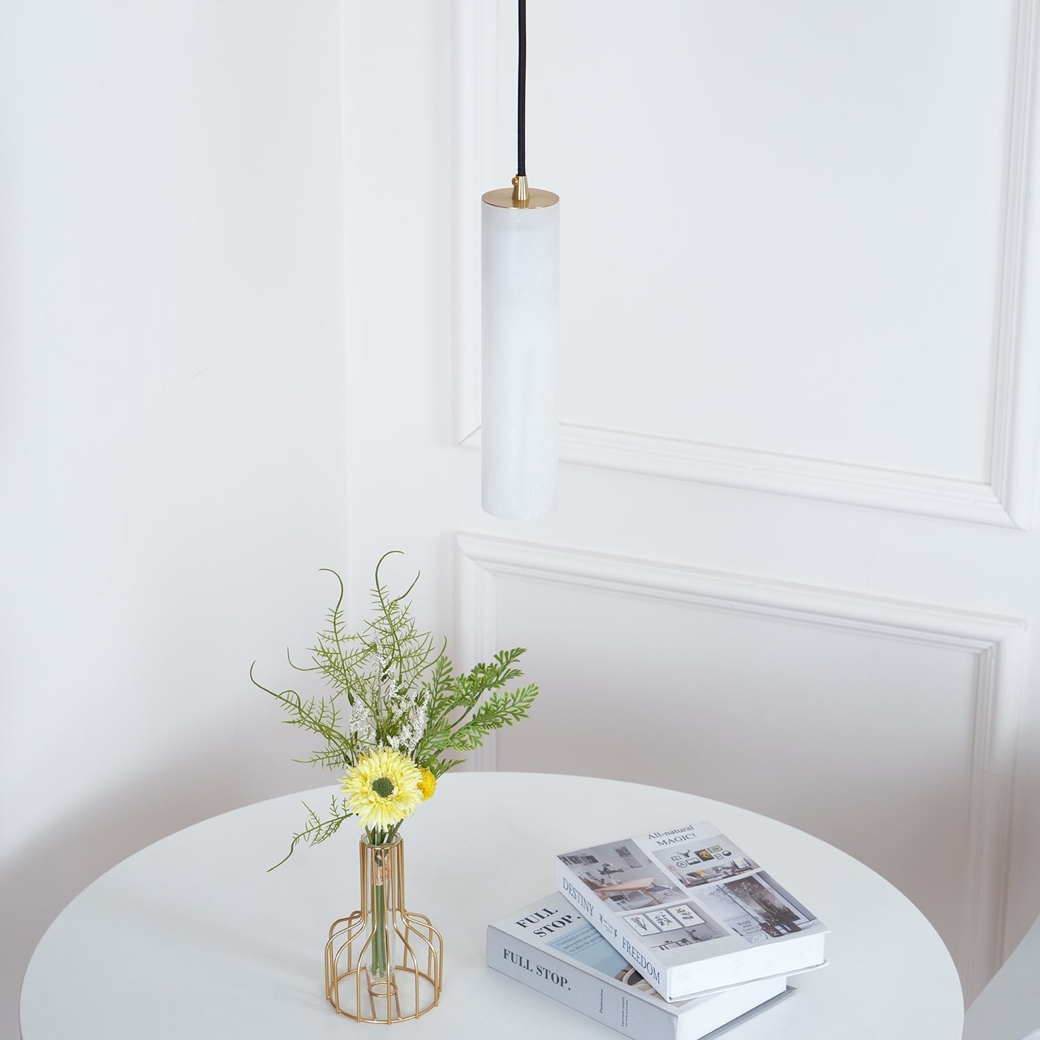 Virello Alabaster Pendant Light