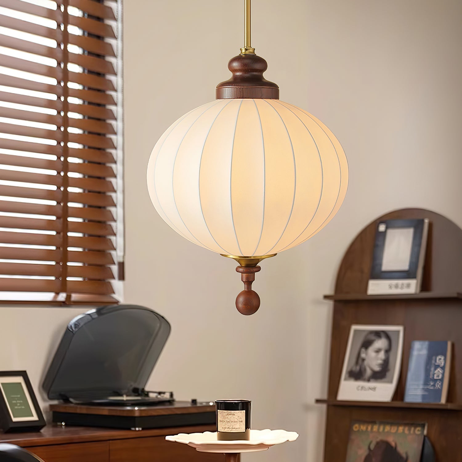 Miscane Pendant Light