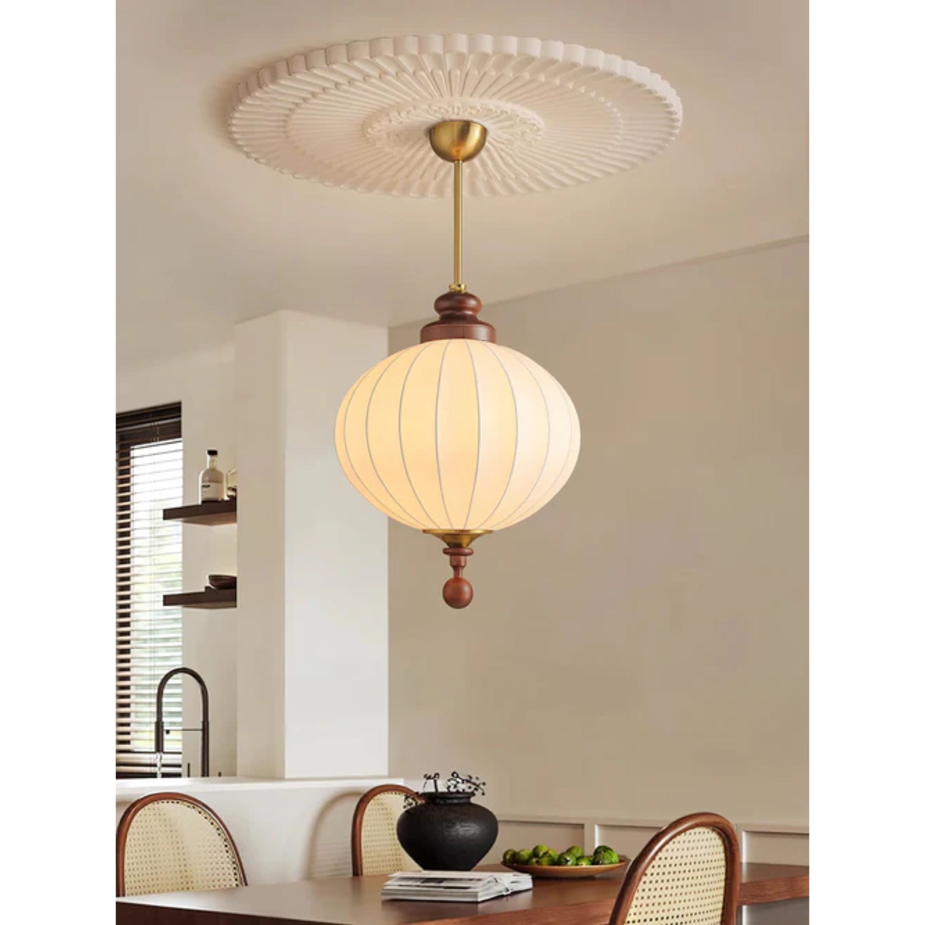 Miscane Pendant Light
