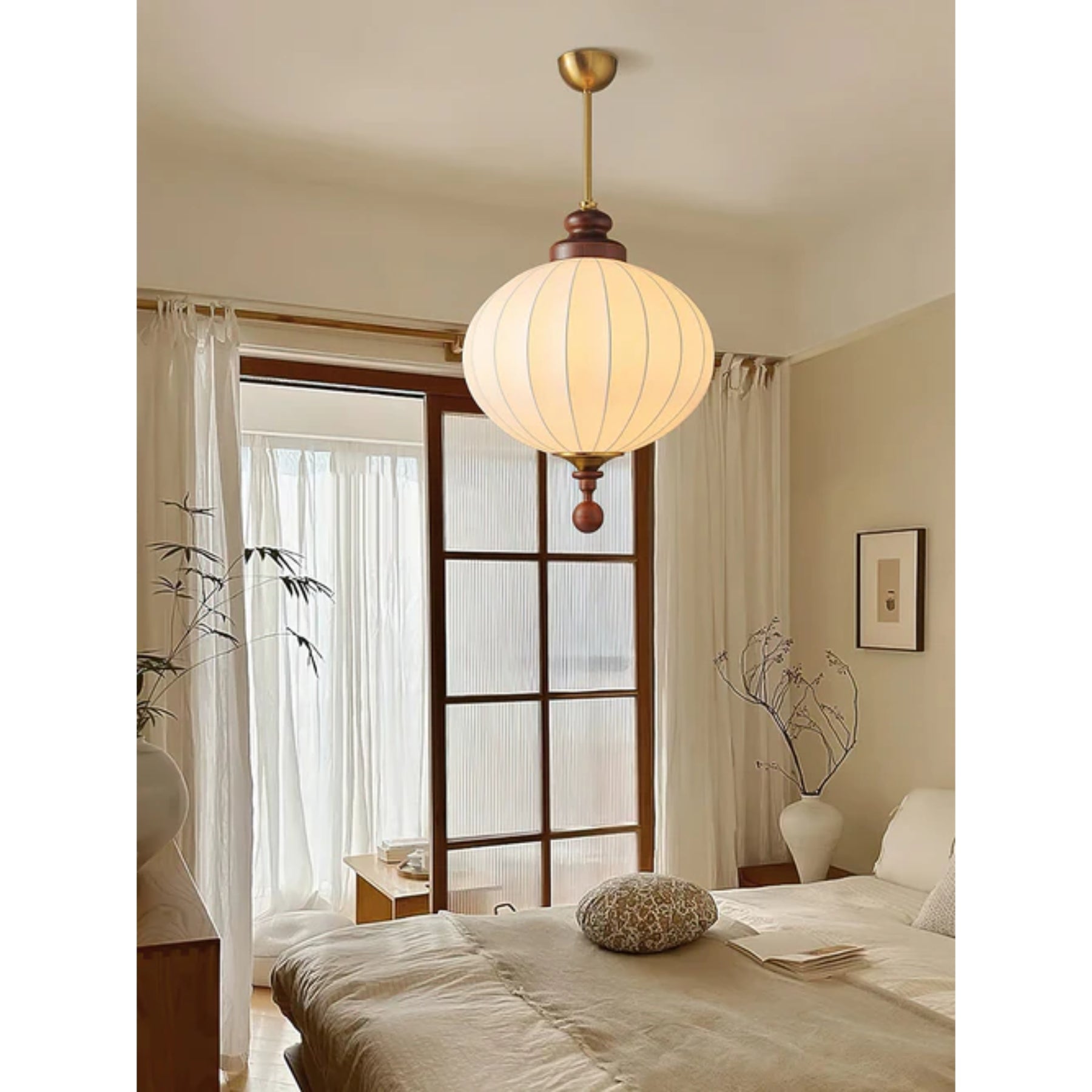 Miscane Pendant Light