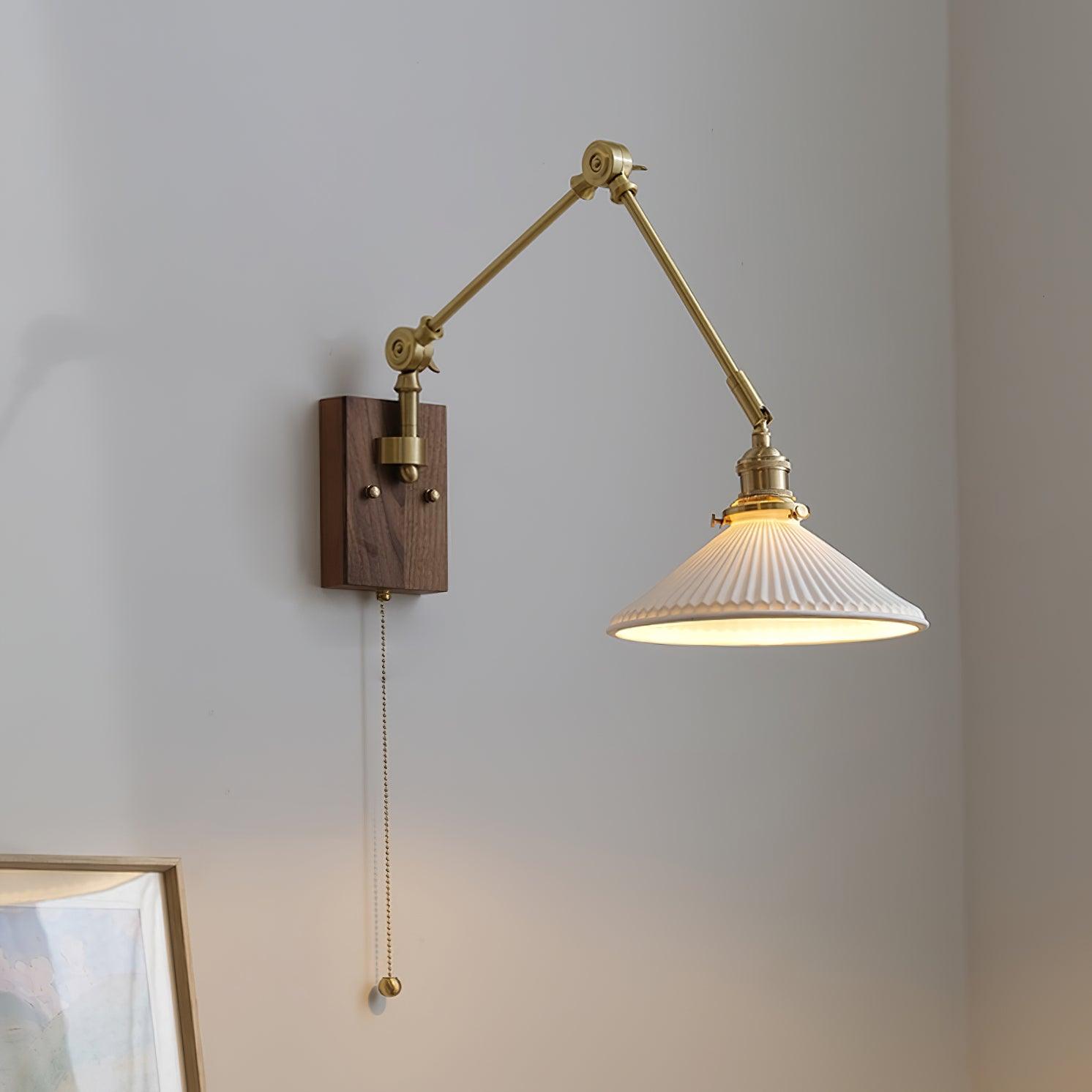 Etravio Wall Light
