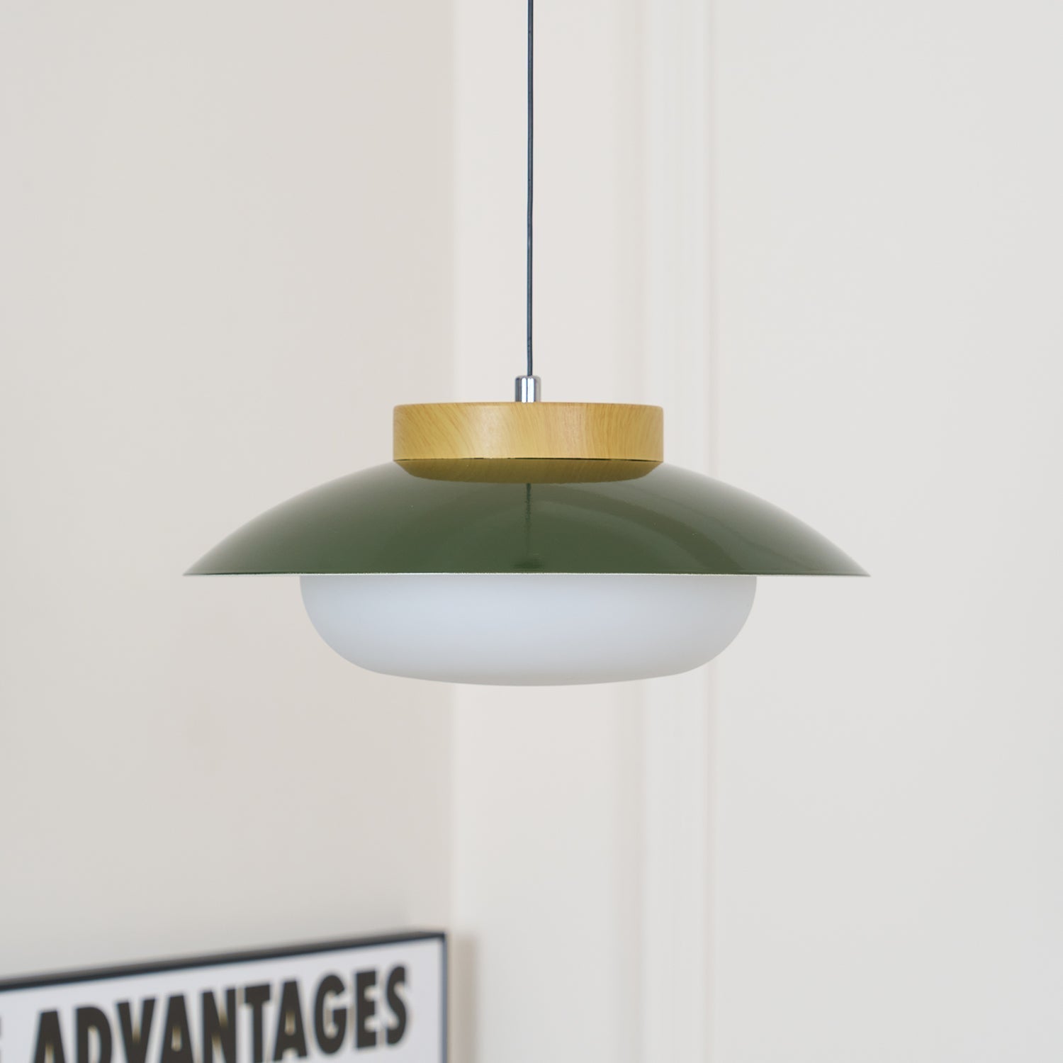 Kanser Pendant Light