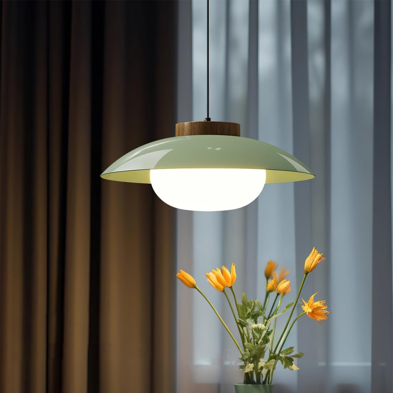 Kanser Pendant Light