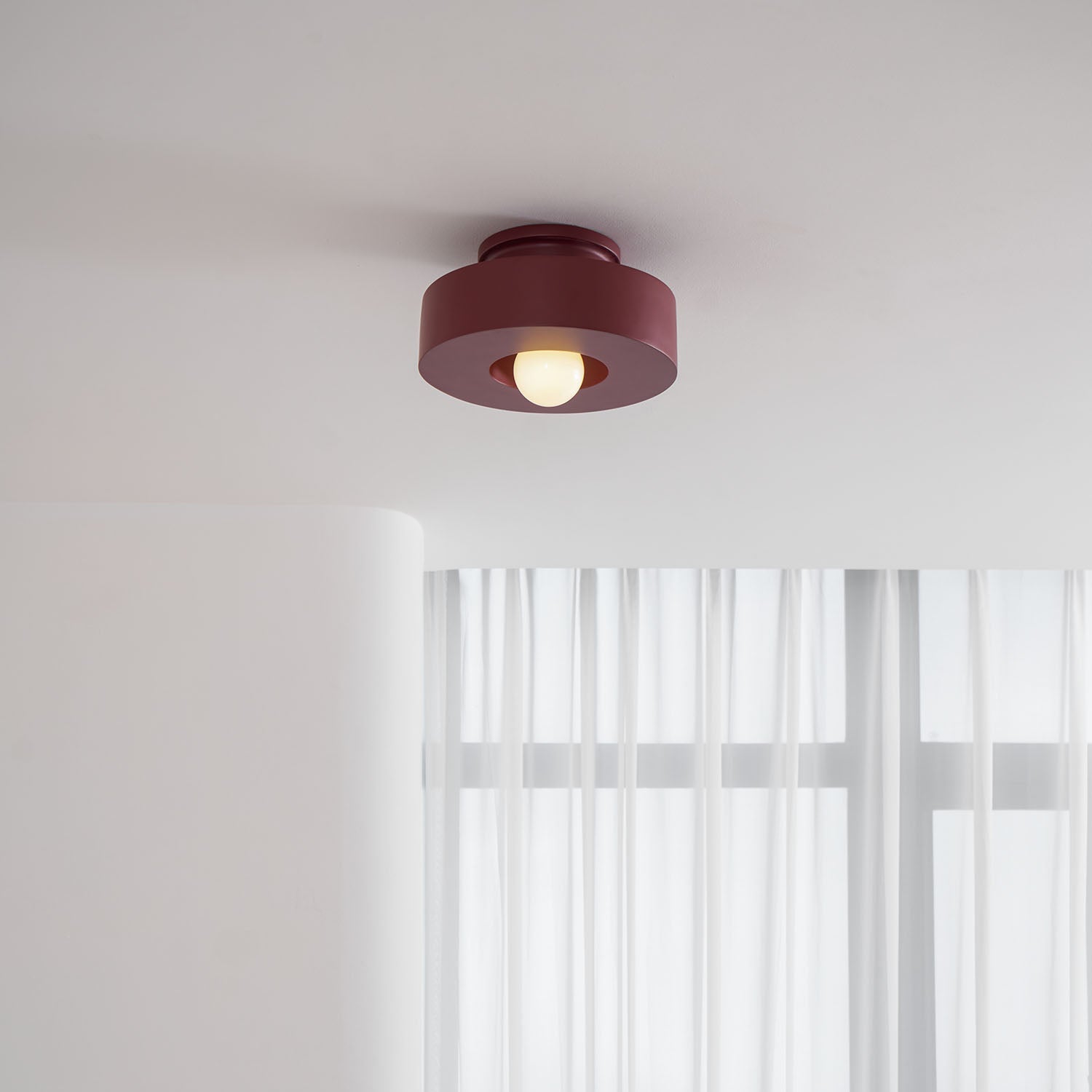 Ivyo Ceiling Light