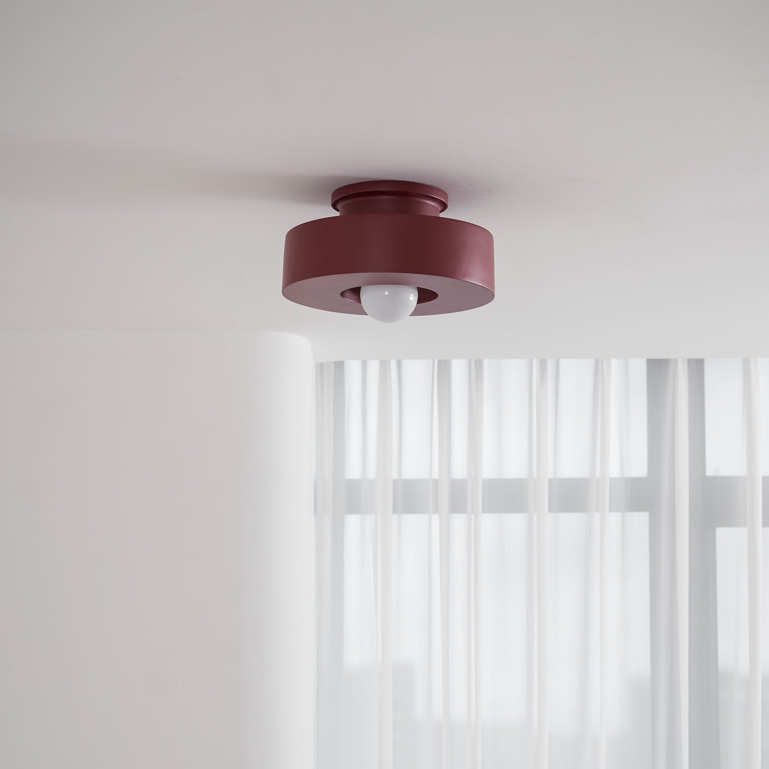 Ivyo Ceiling Light