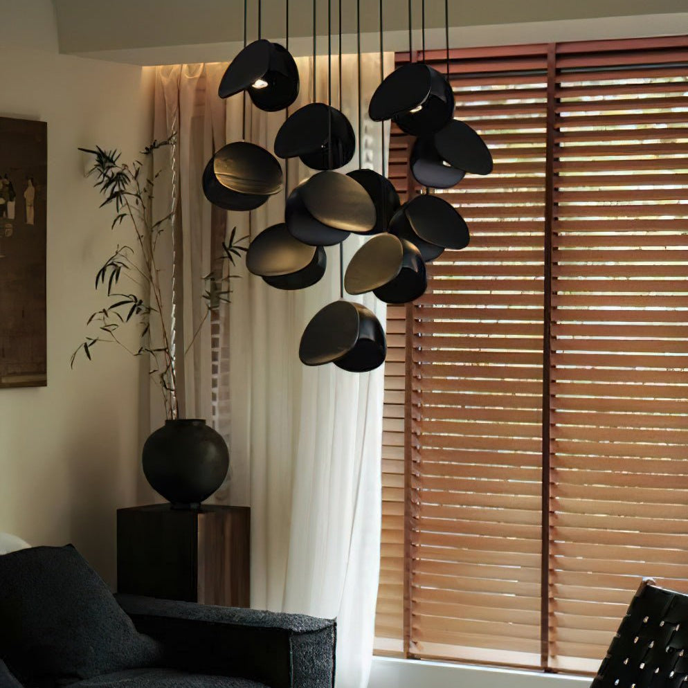 Sayuan Pendant Light