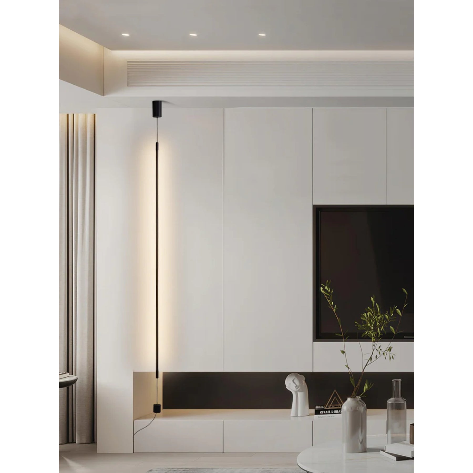 Mislino Floor to Ceiling Light