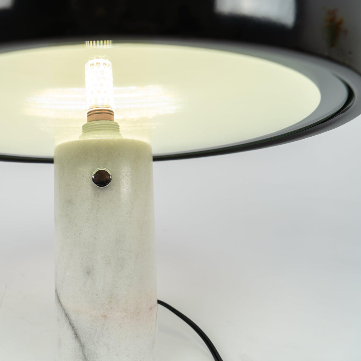 Zellar Table Lamp