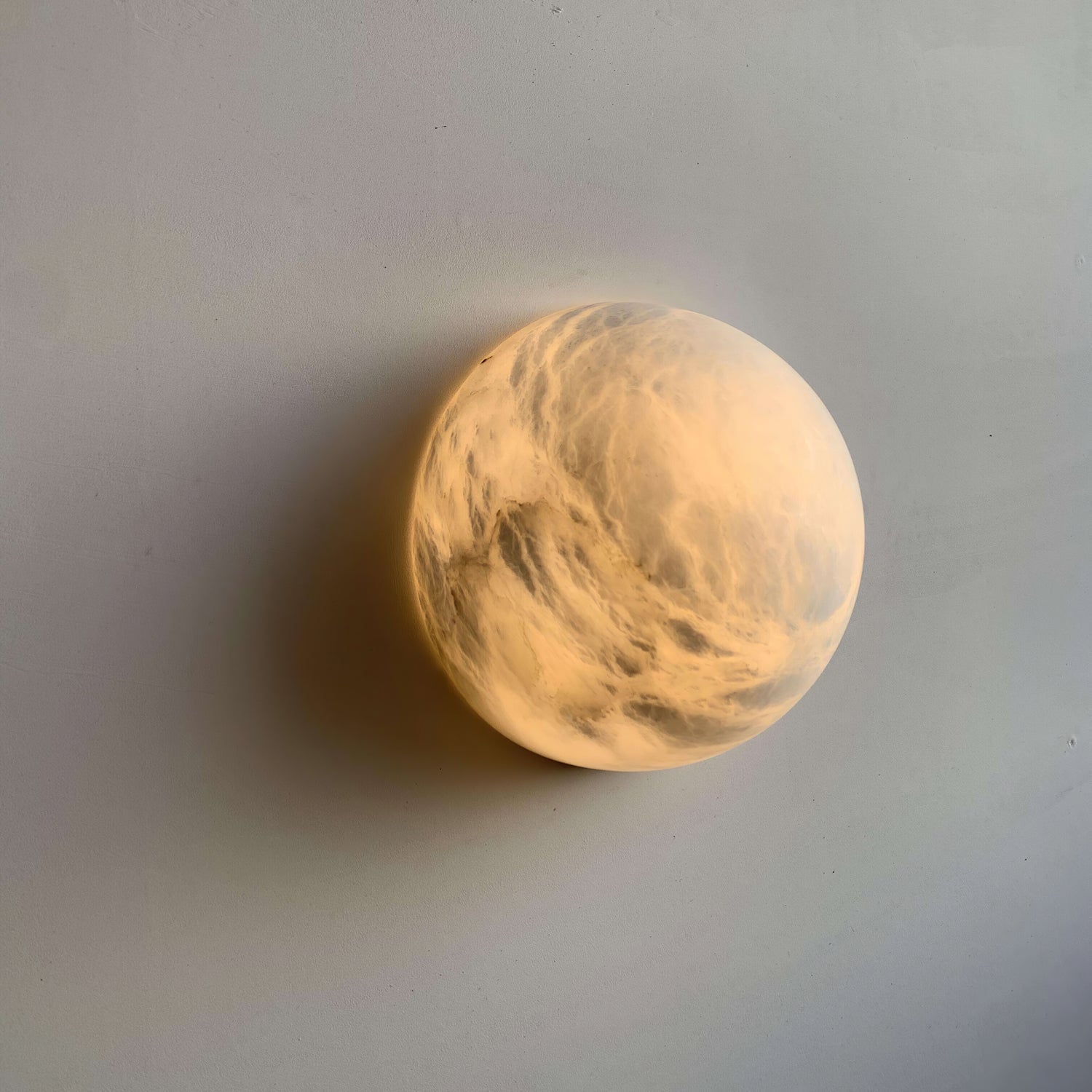 Clobe Alabaster Wall Light