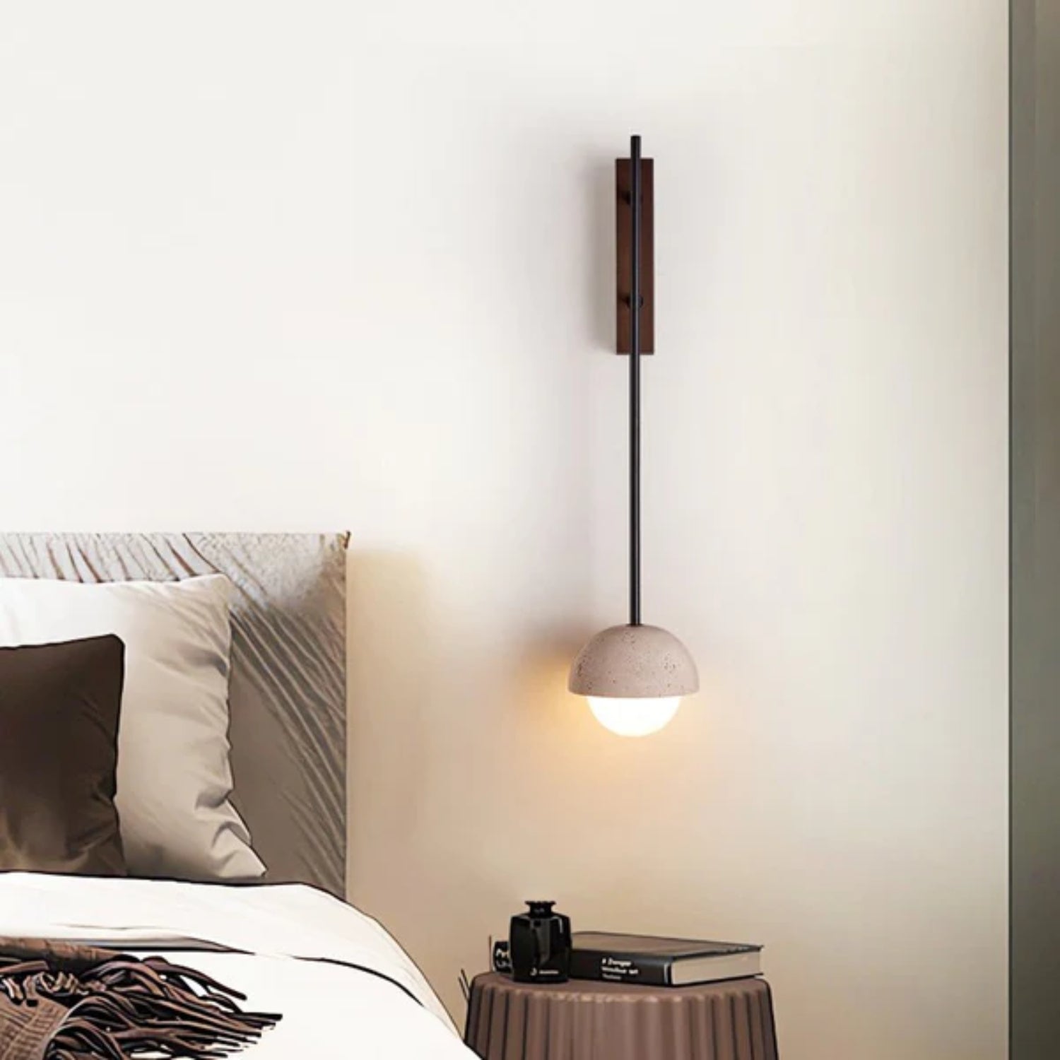 Monvica Wall Light
