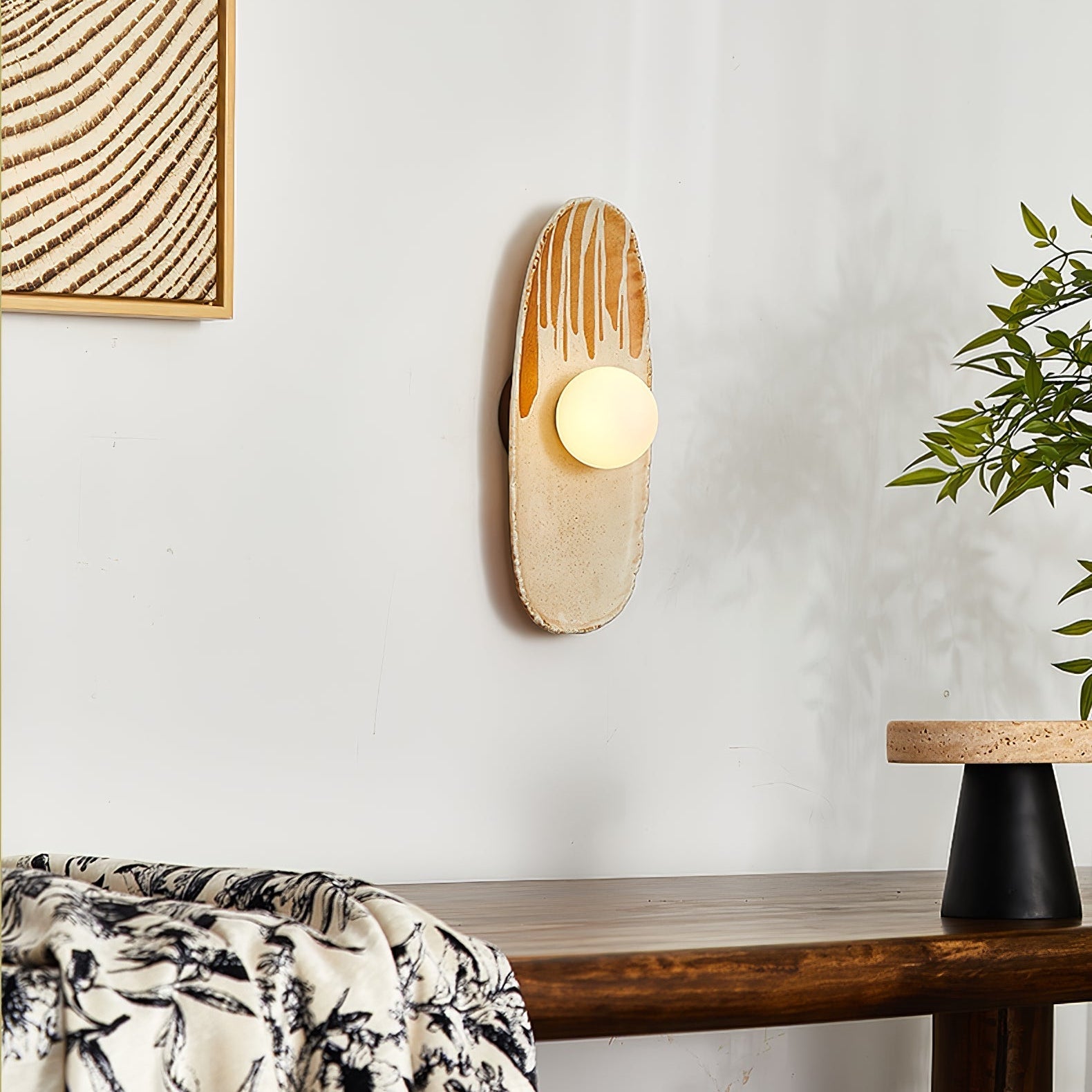 Swinsca Wall Light