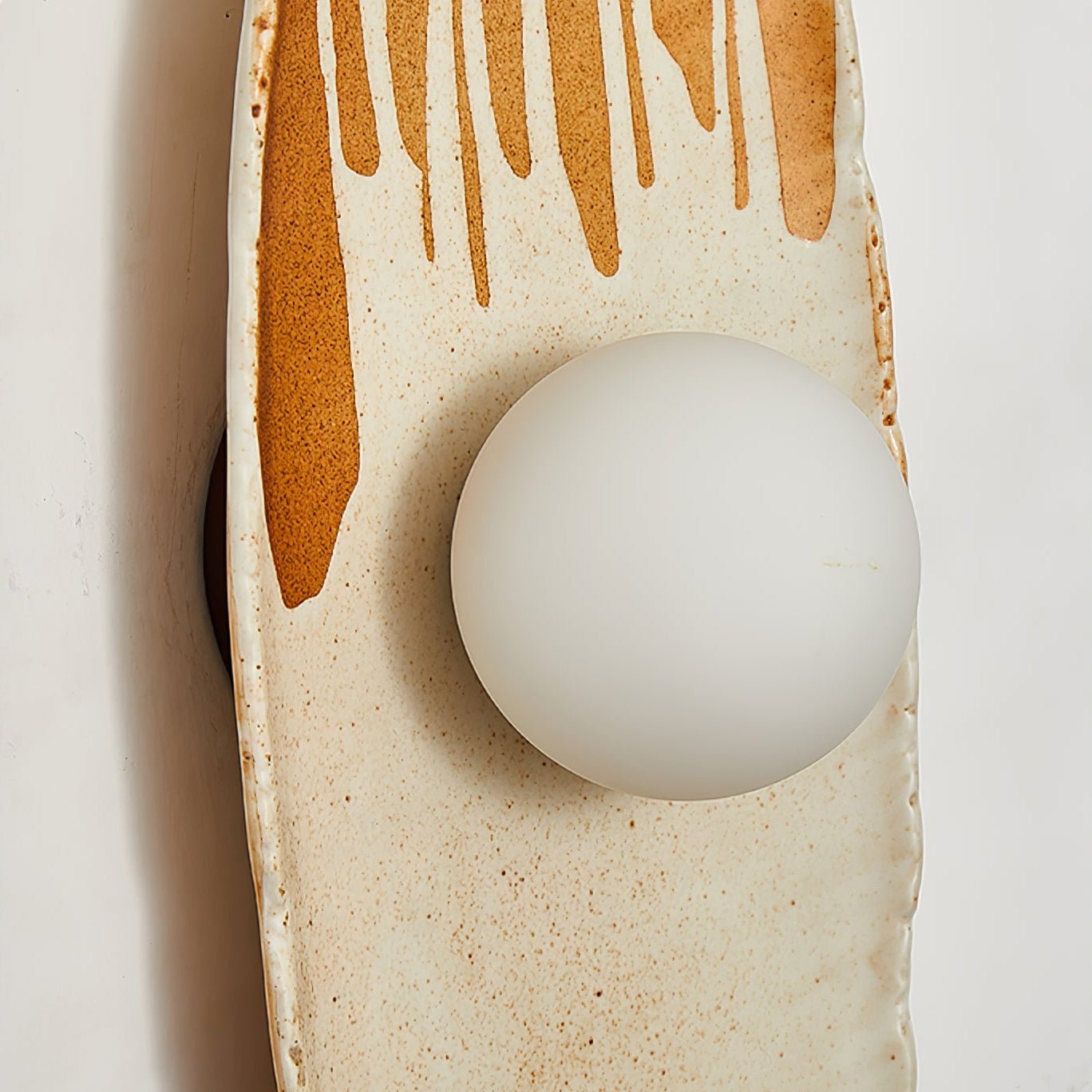 Swinsca Wall Light