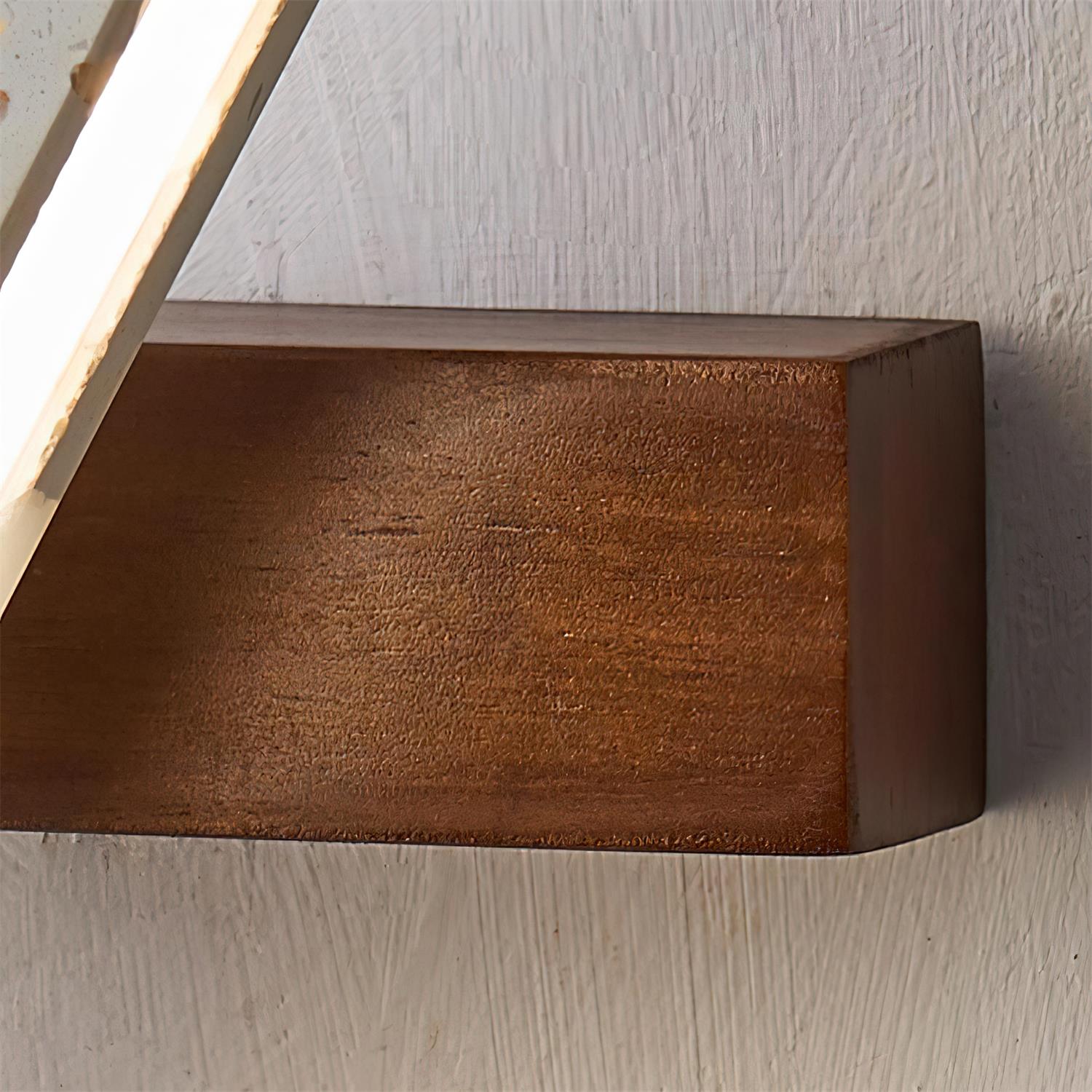 Olivesa Wall Light