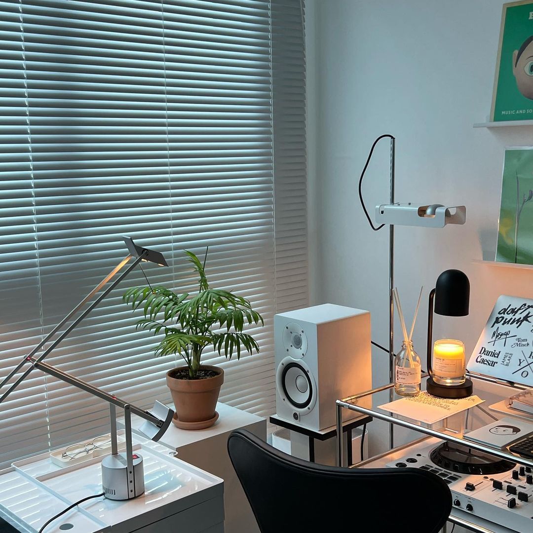 Sider Floor Lamp