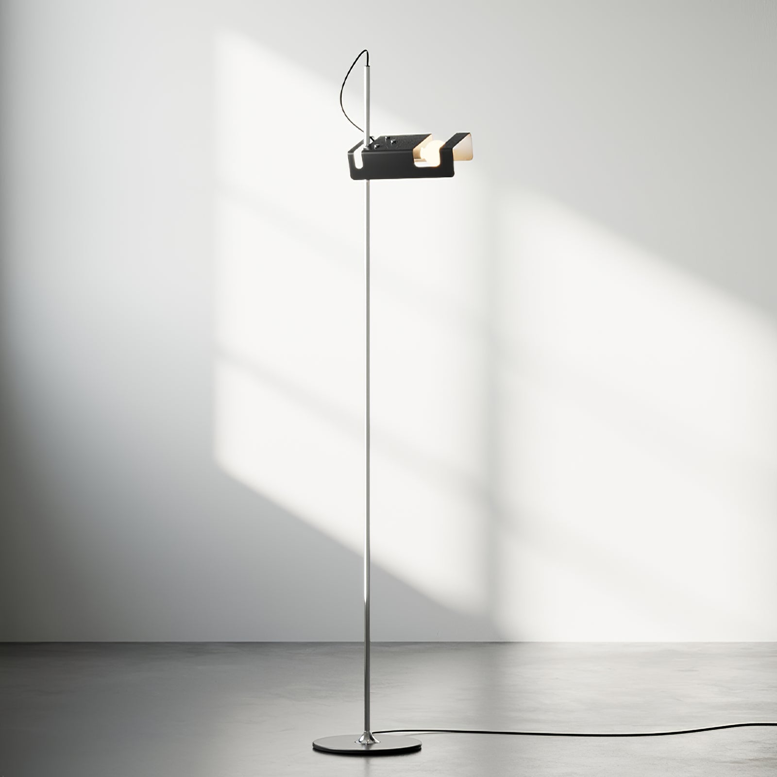 Sider Floor Lamp