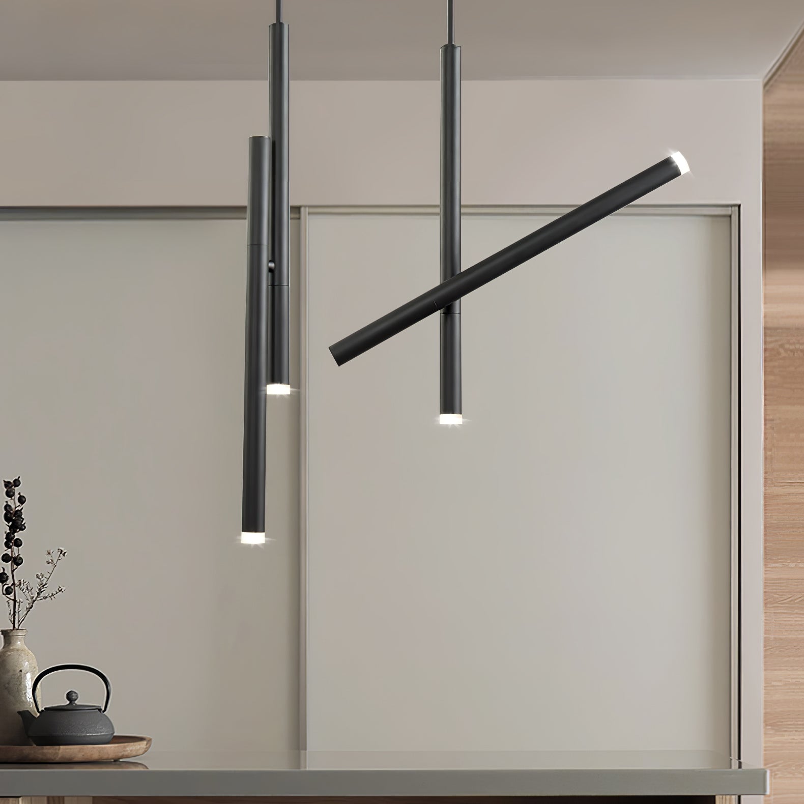 Spindel Pendant Light