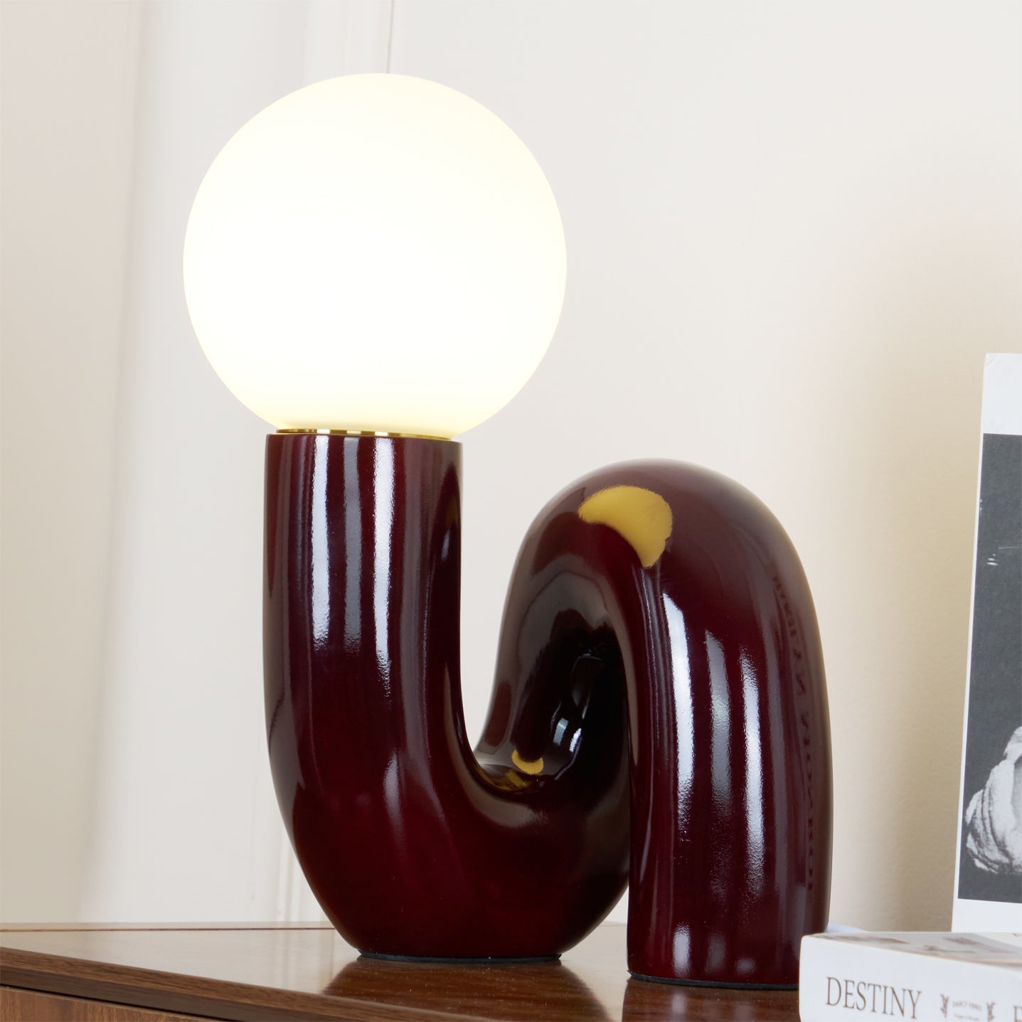 Ellfordia Spiral Table Lamp