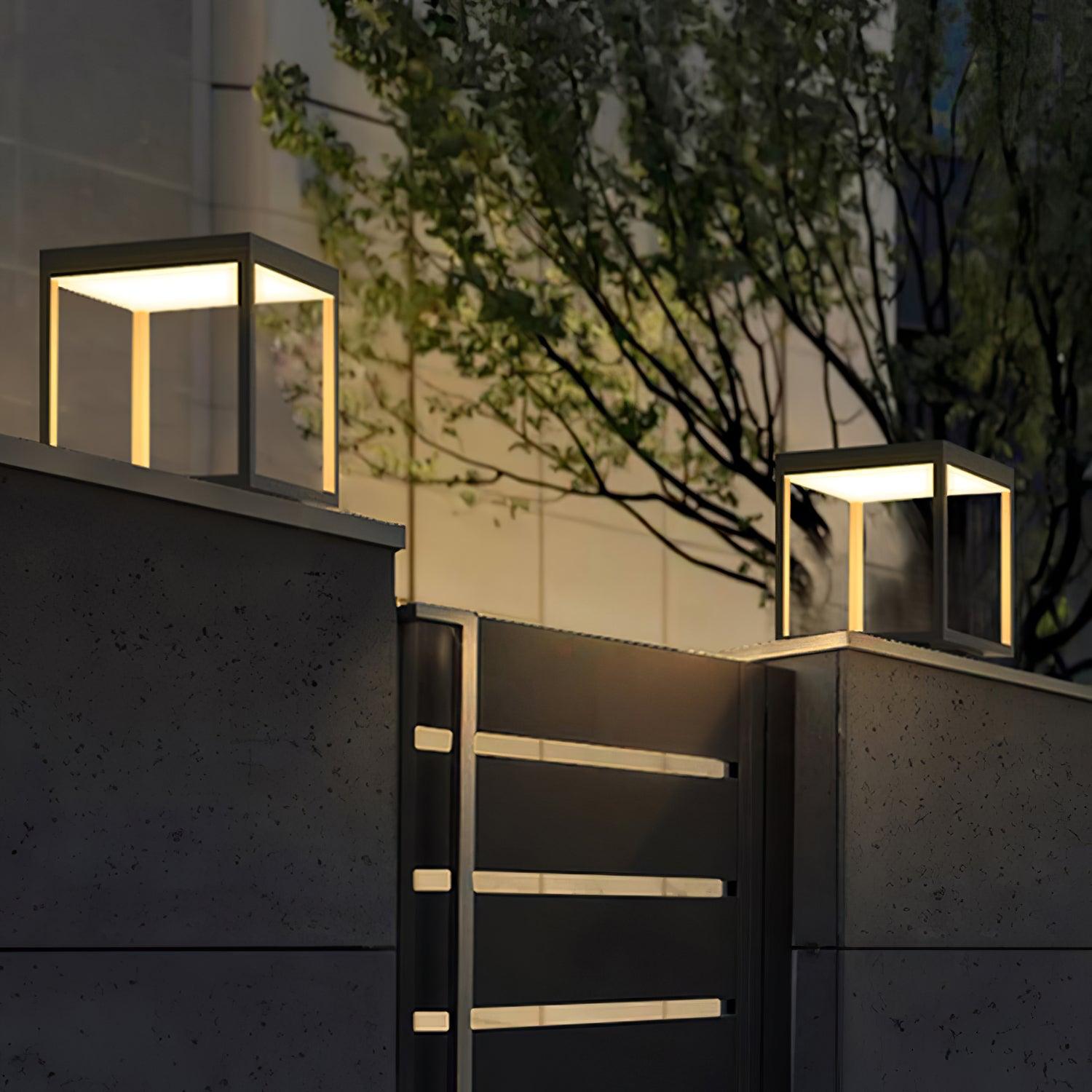 Sylonar Outdoor Light