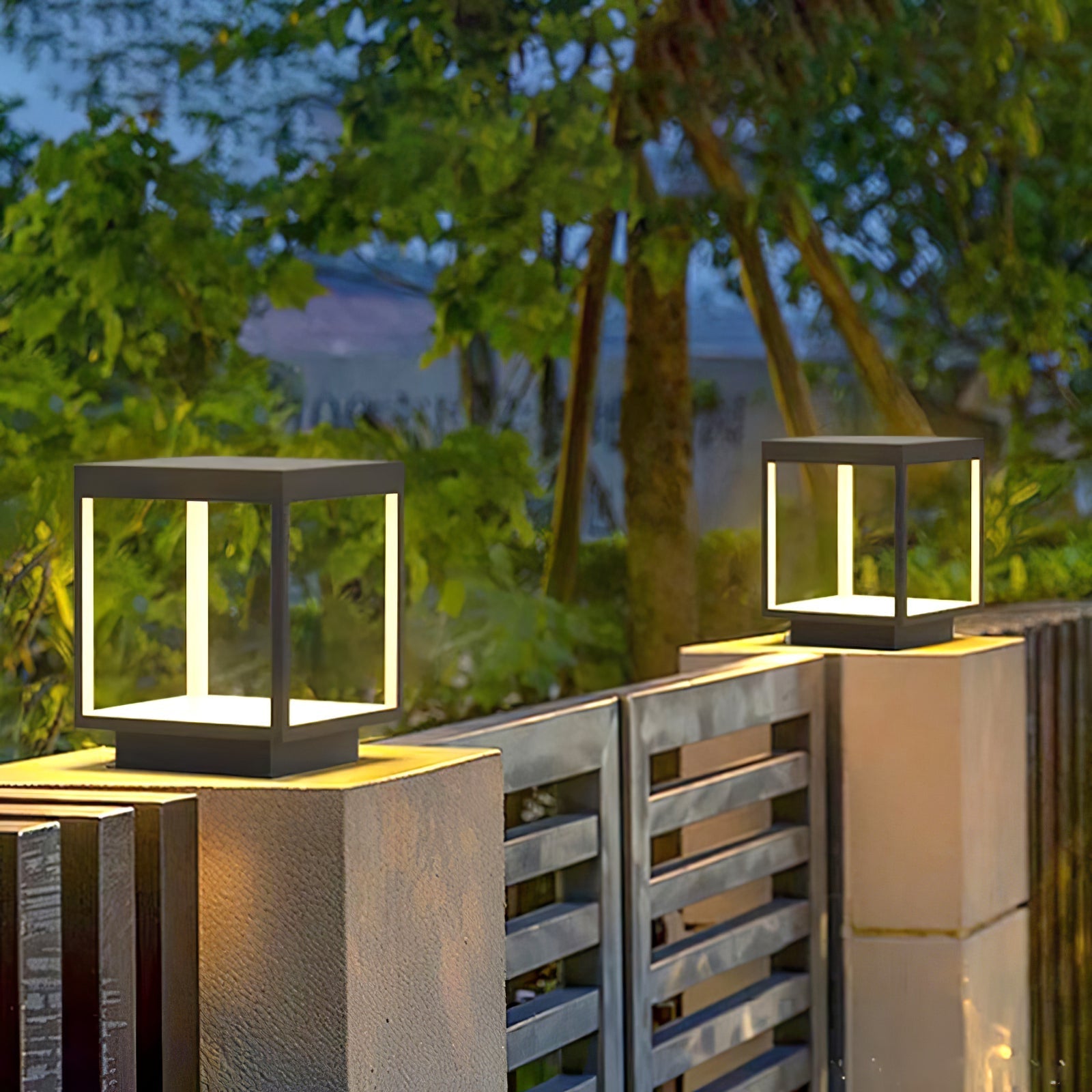 Sylonar Outdoor Light