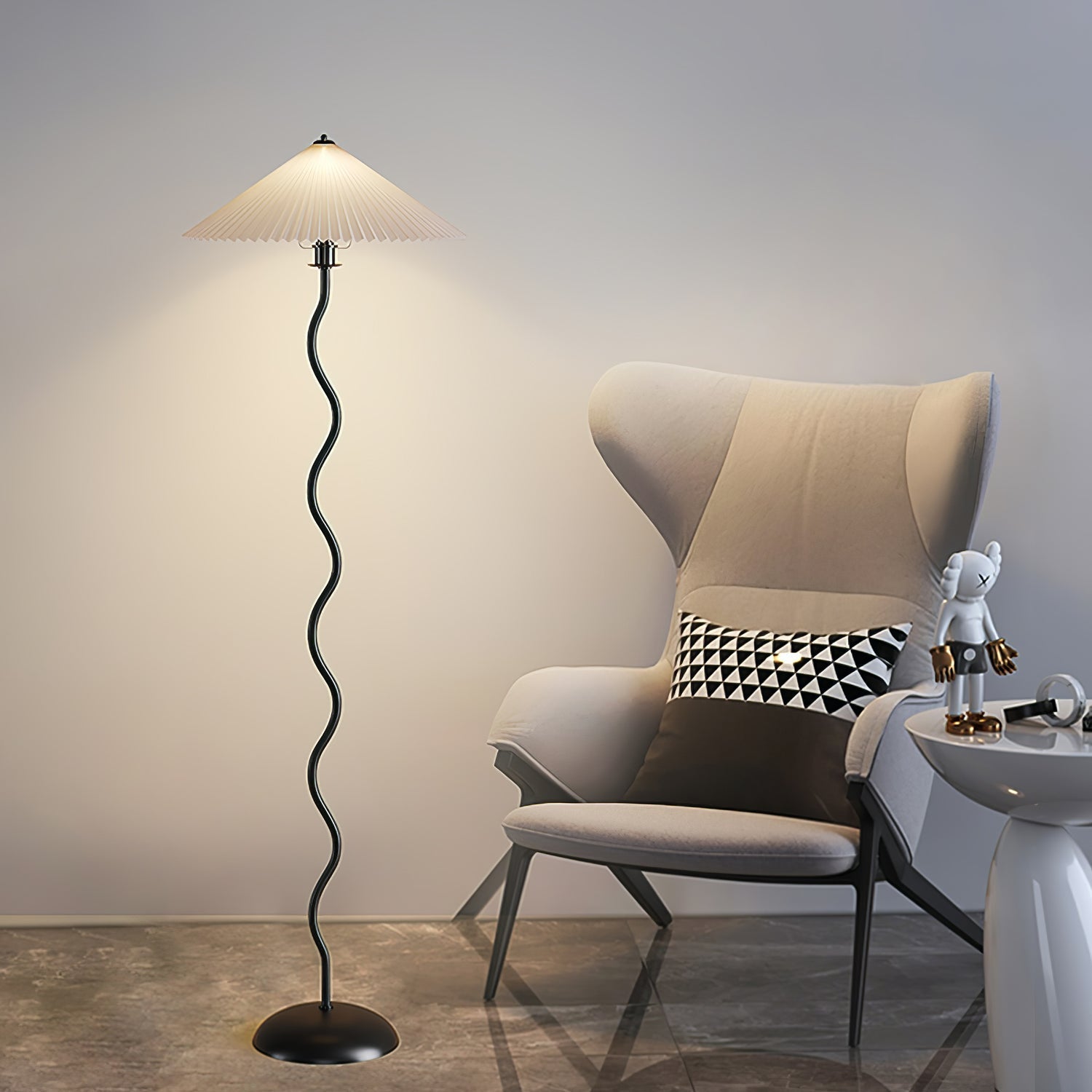 Suiggel Floor Lamp