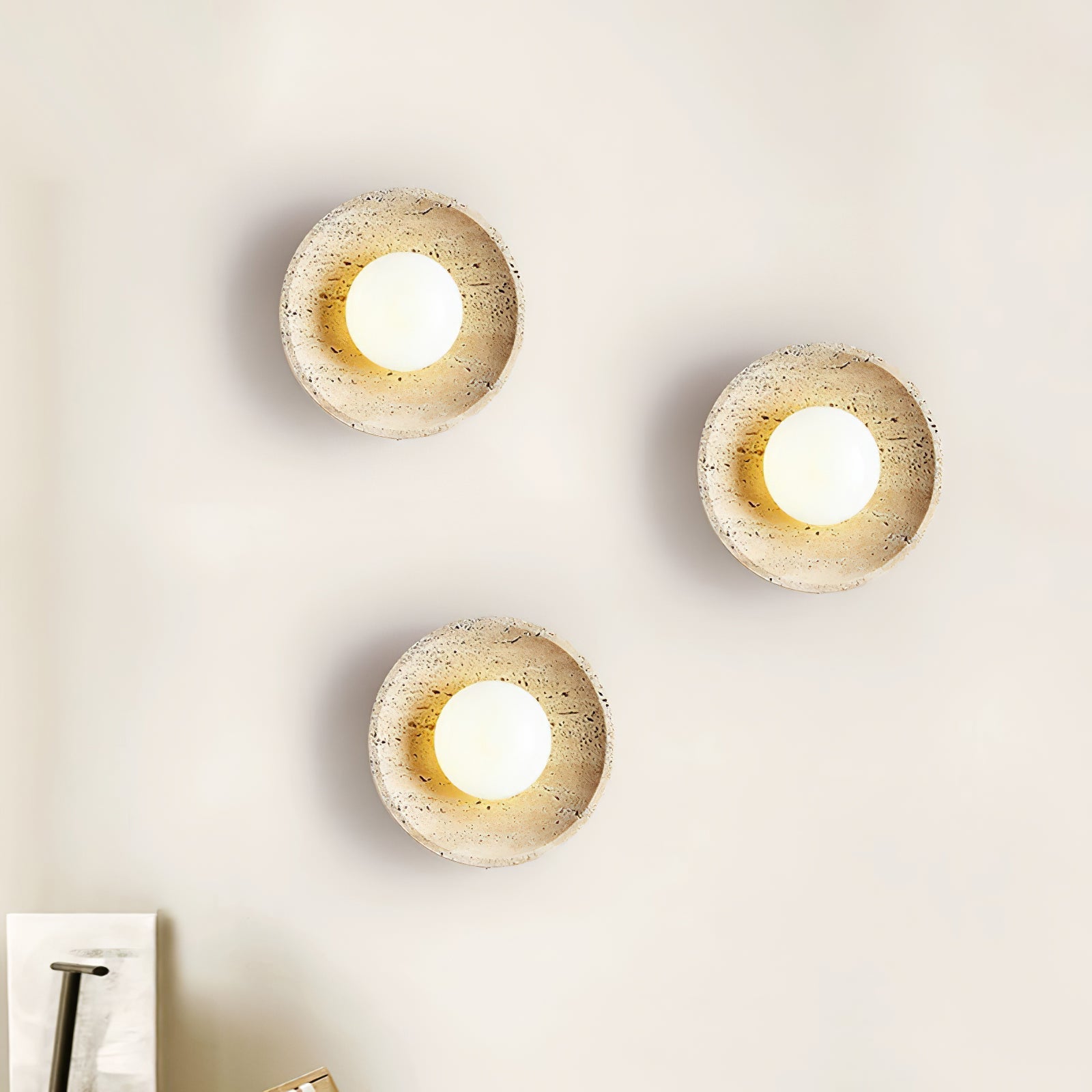 Pelneso Wall Light