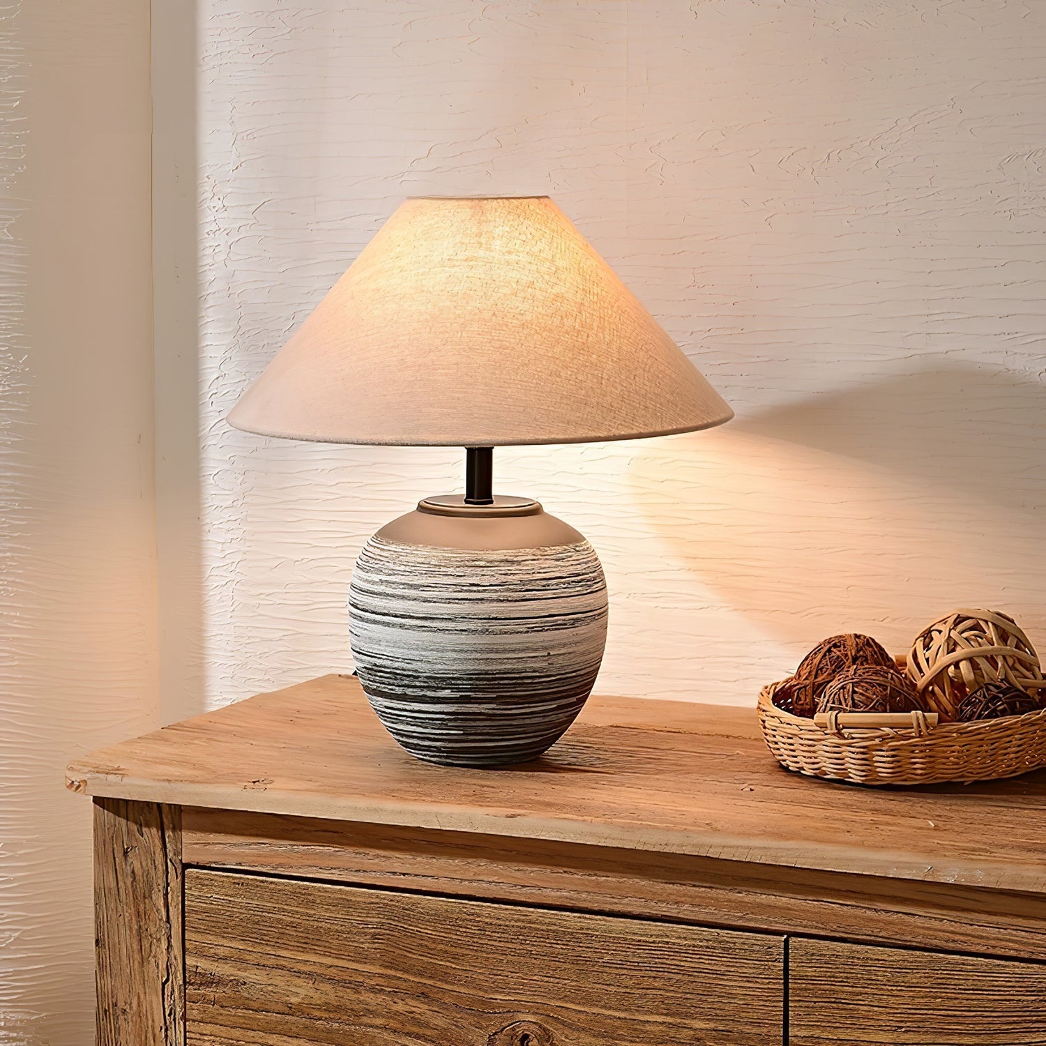 Motos Table Lamp