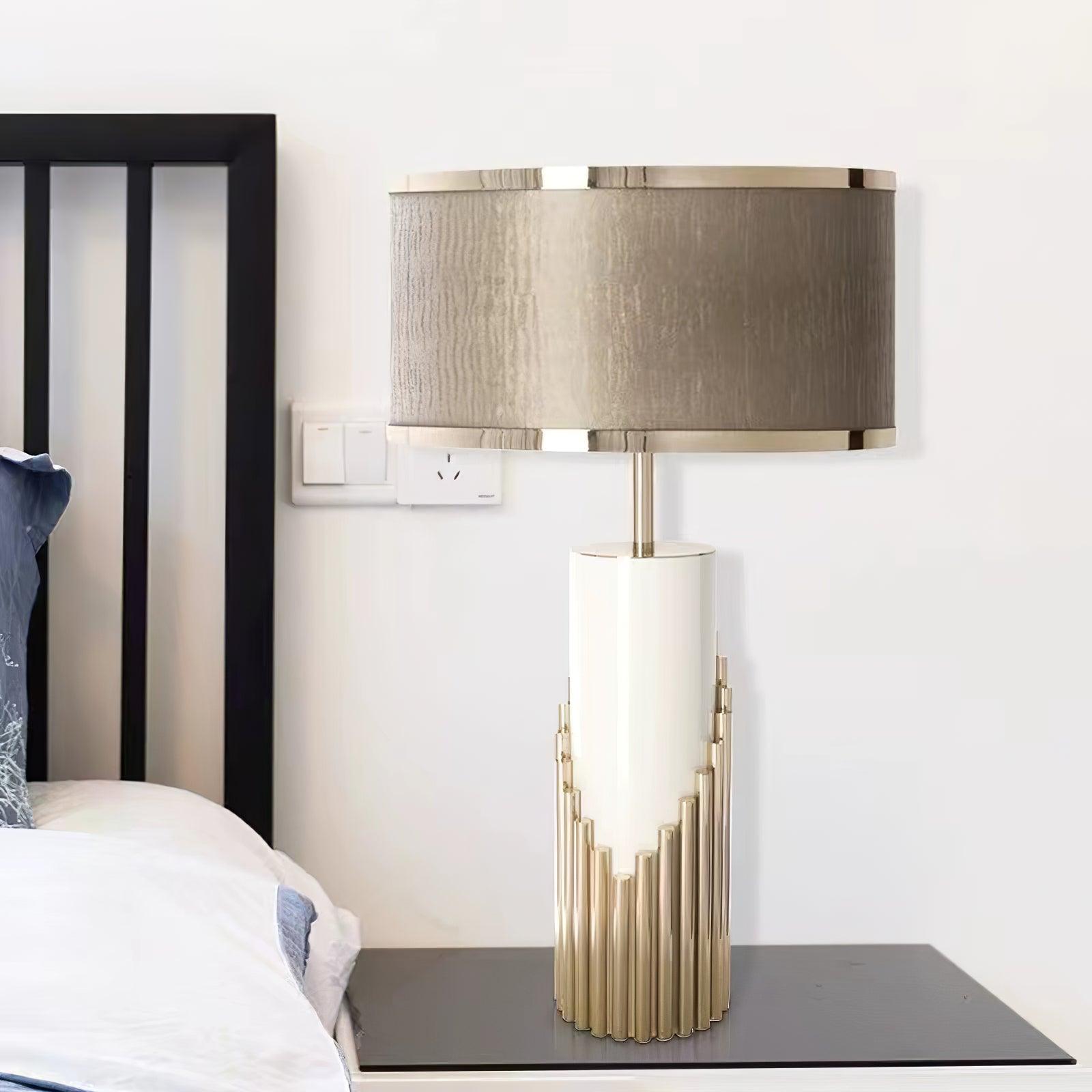 Stelyzzo Table Lamp