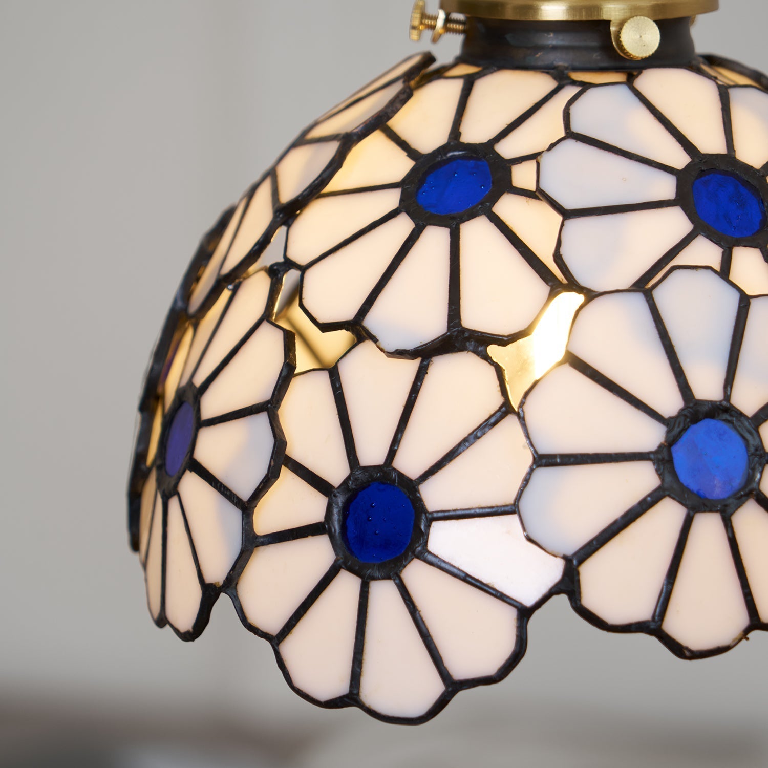 Clyzoner Tiffany Pendant Light