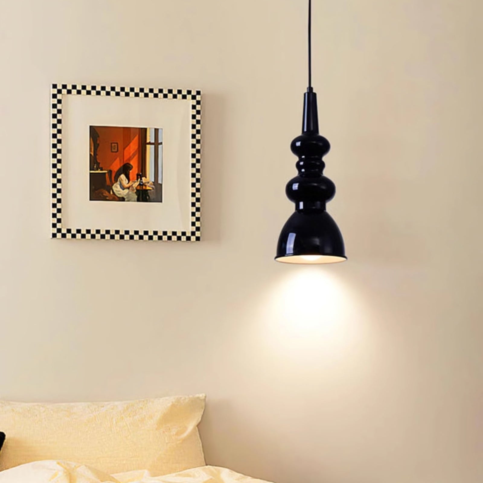 Svona Pendant Light