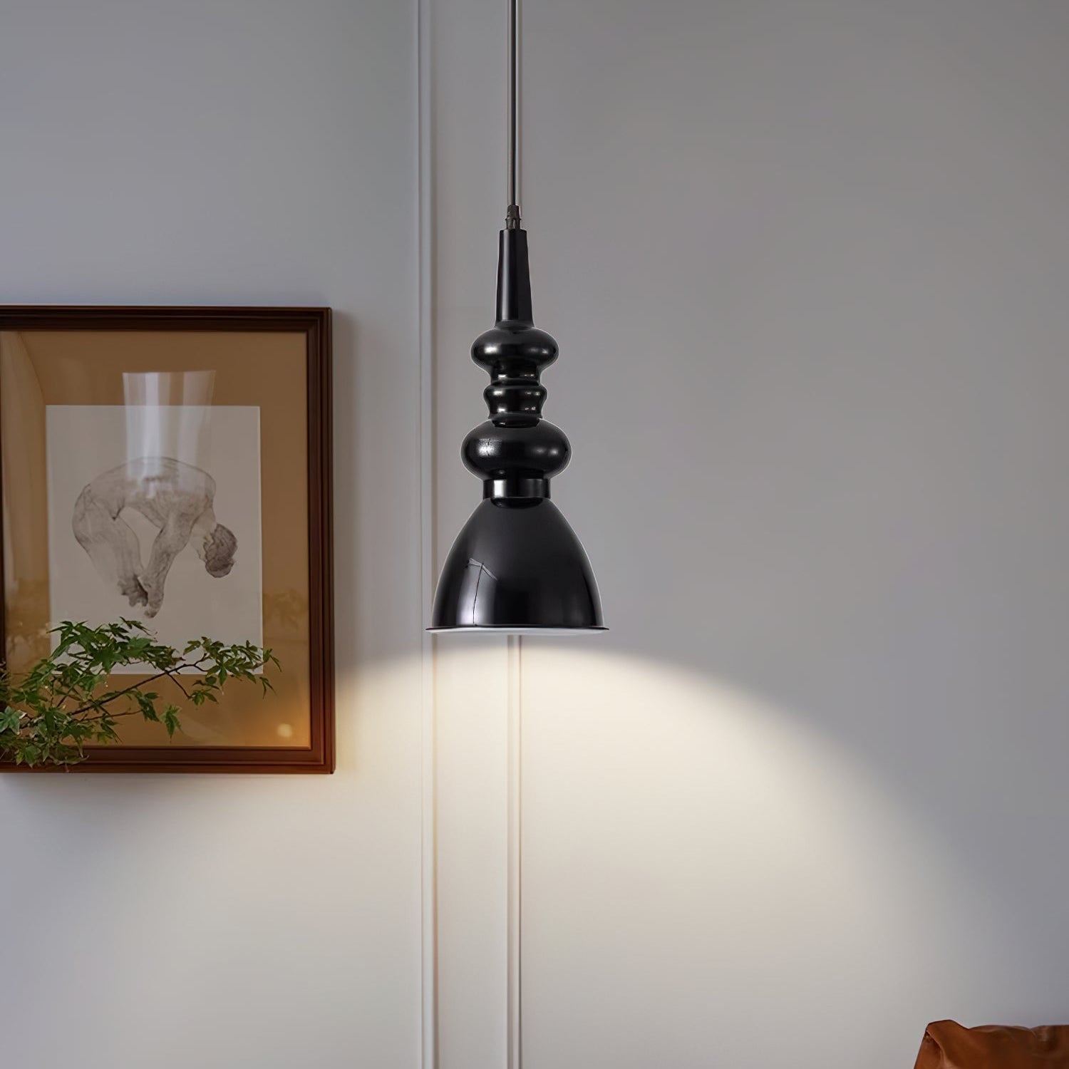 Svona Pendant Light