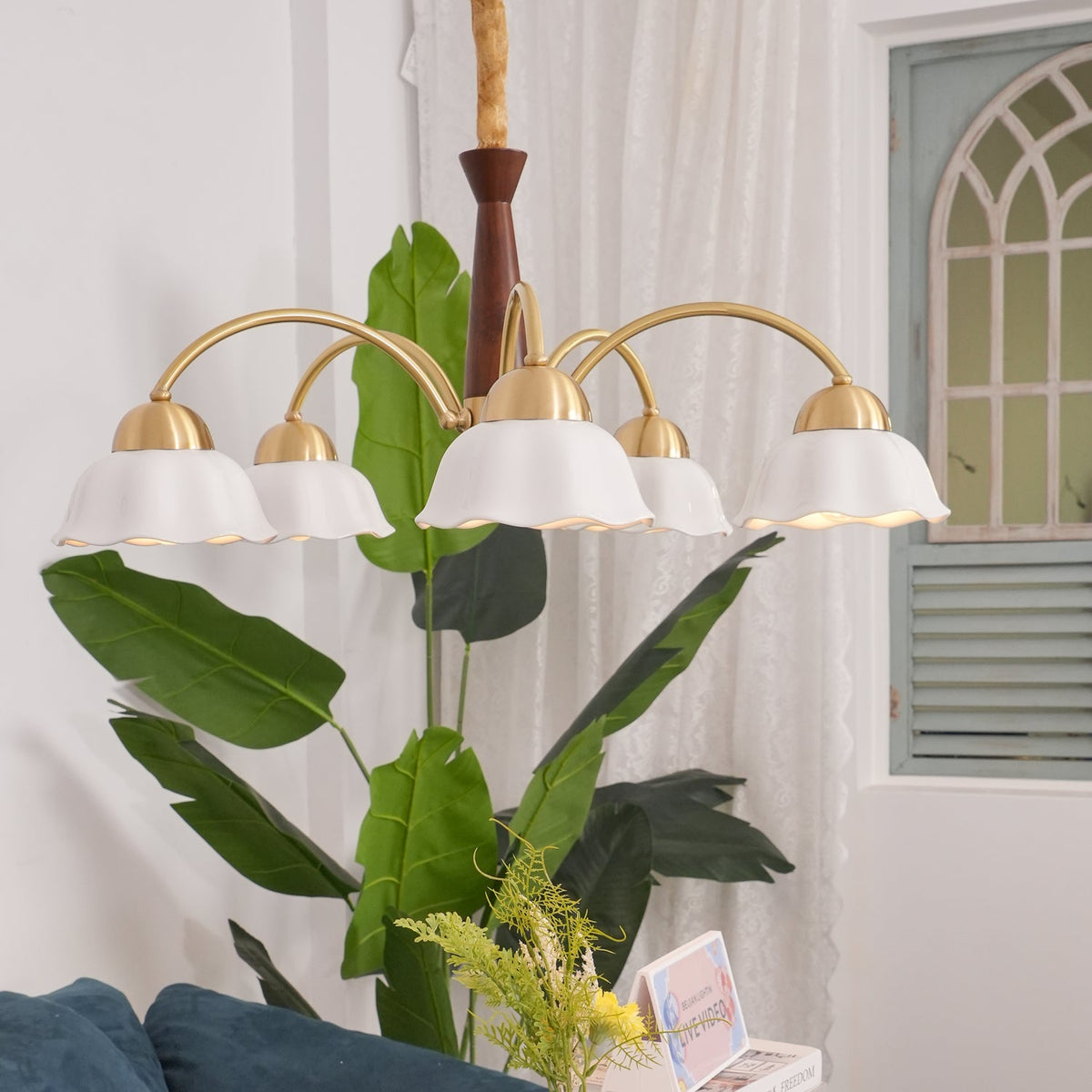 Orinarar Chandelier