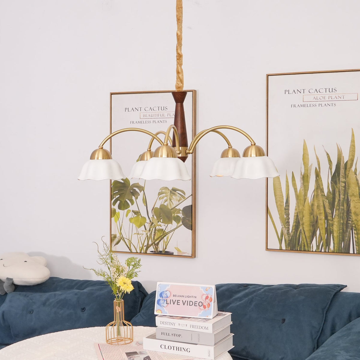 Orinarar Chandelier