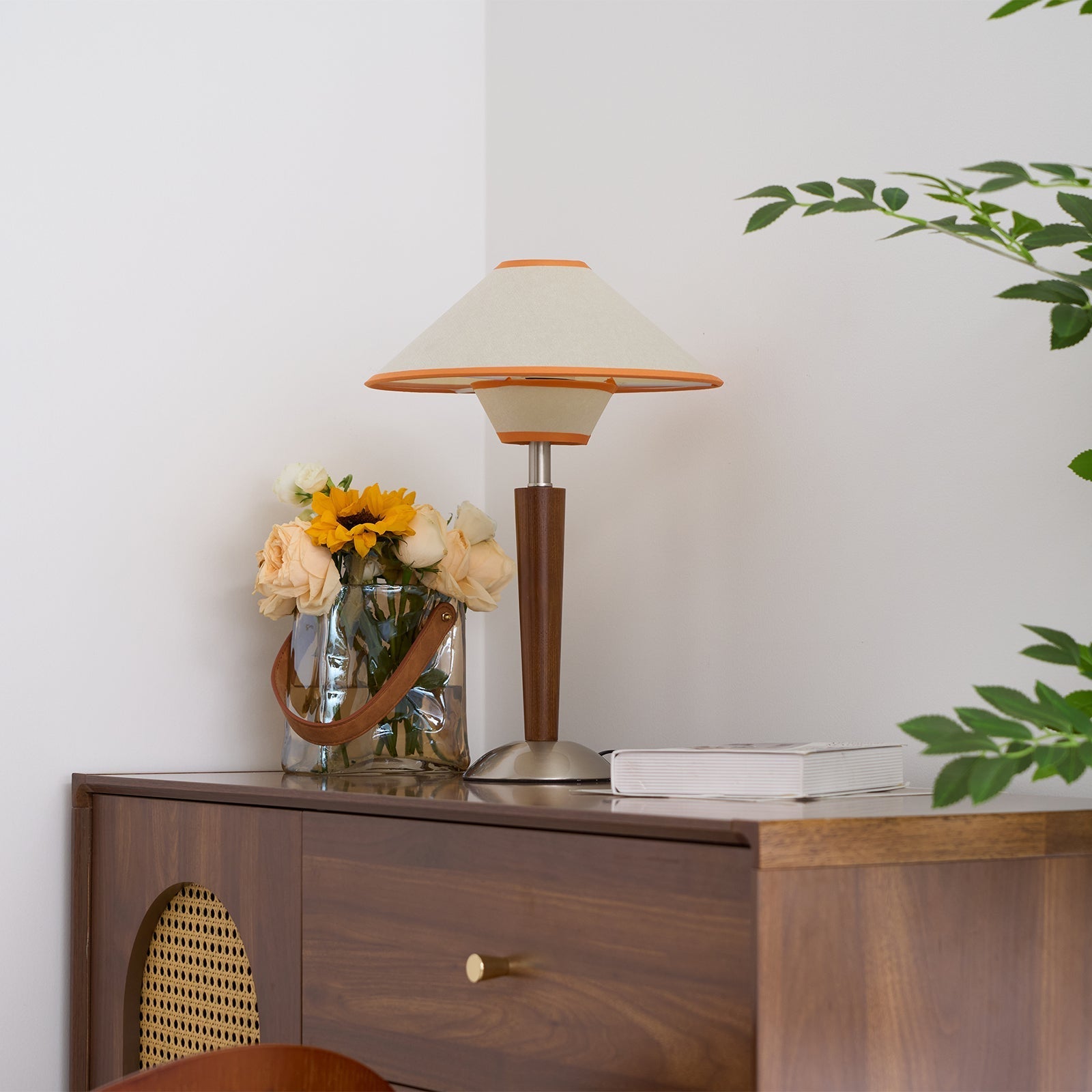 Nalira Table Lamp